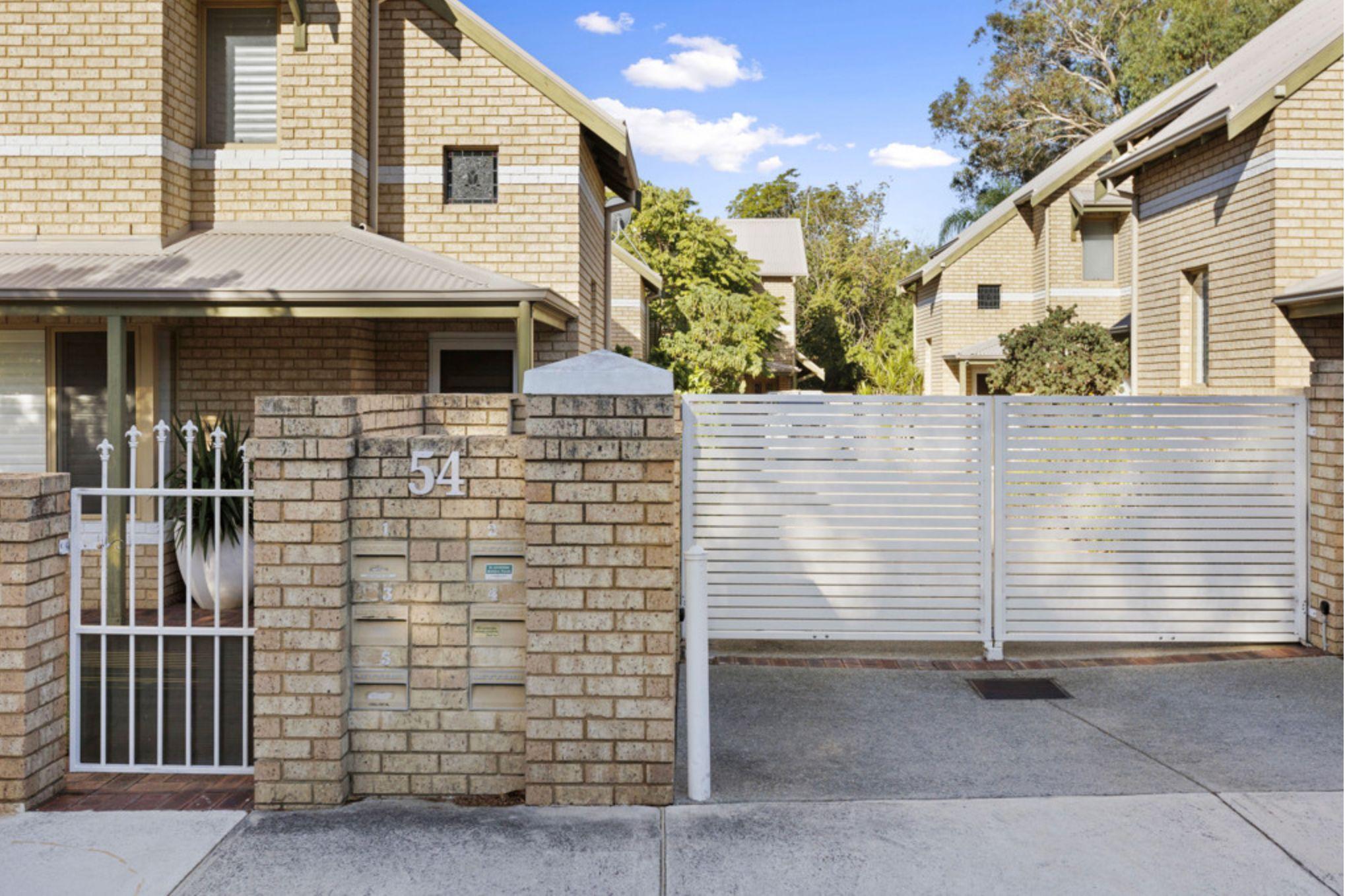 Townhouse for Sale: East Fremantle, WA 6158, WA, 6158