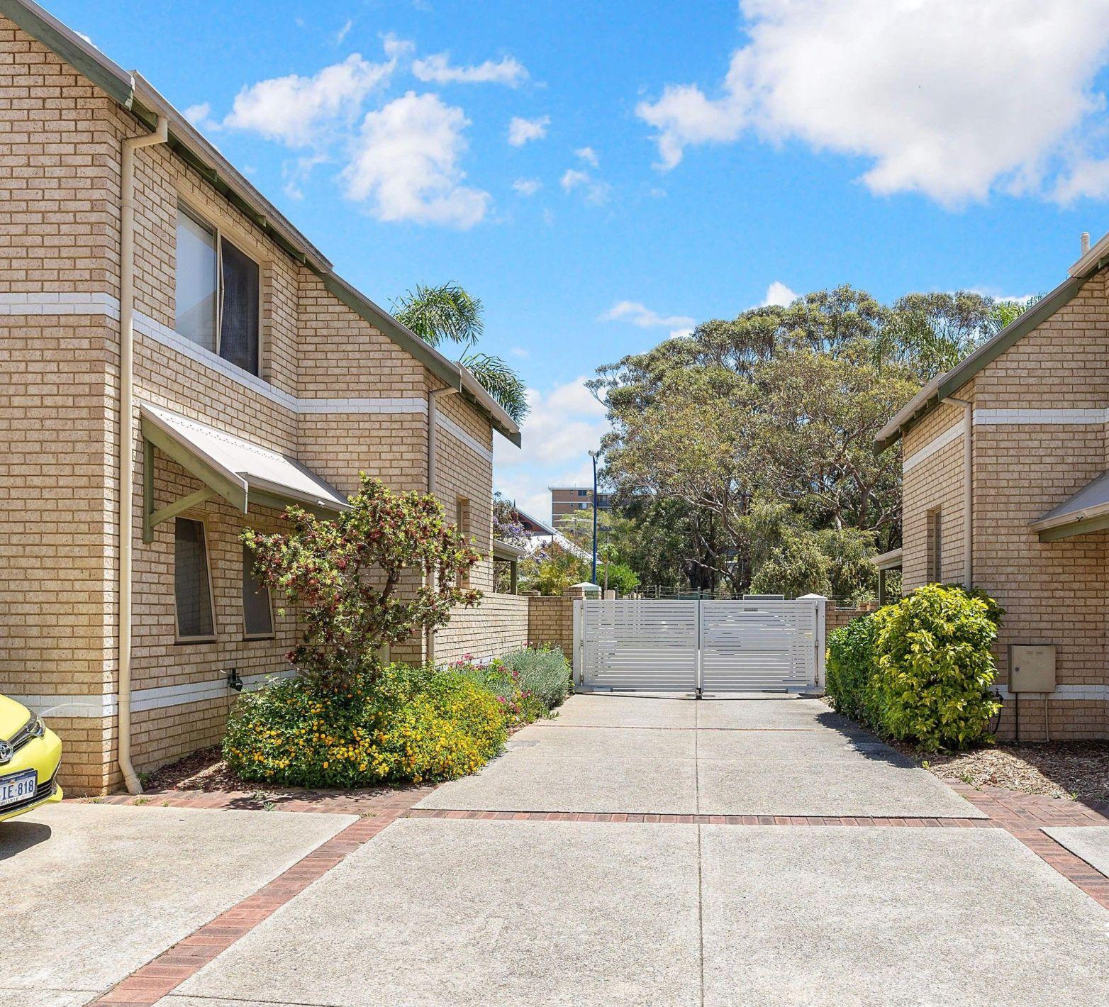 Townhouse for Sale: East Fremantle, WA 6158, WA, 6158