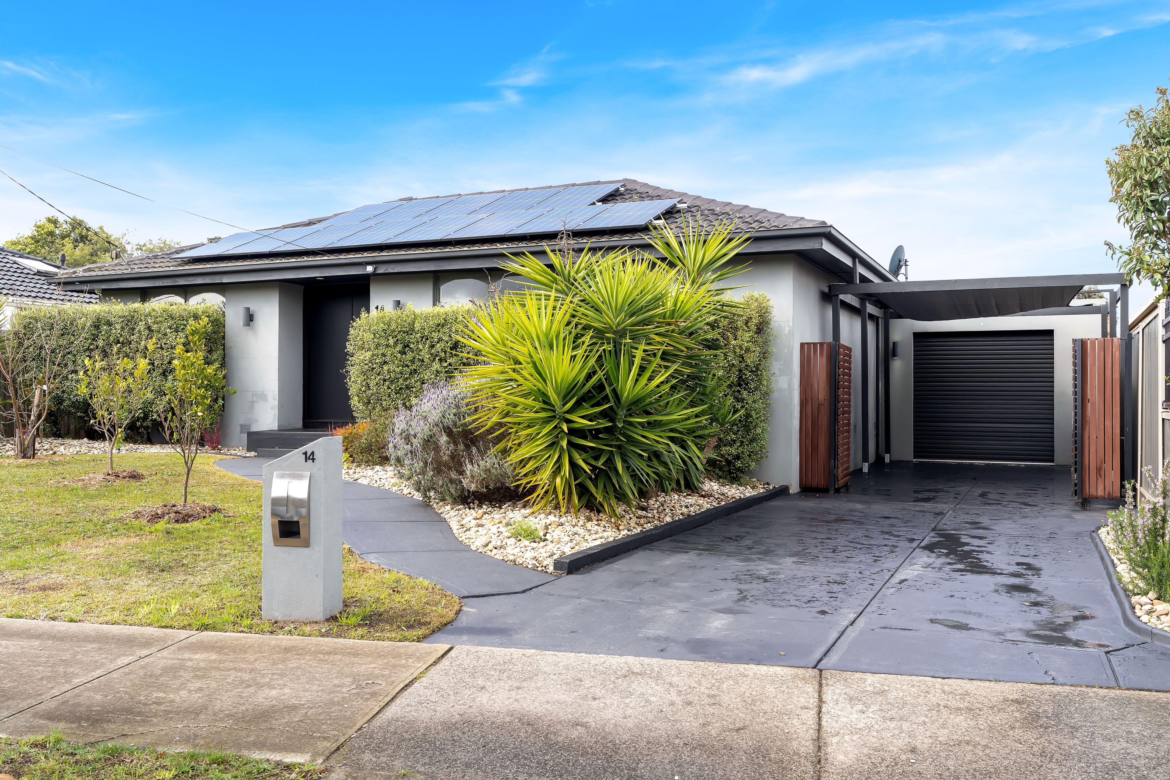 Prop-GPT: House: VIC Craigieburn, VIC 3064 Home For Sale