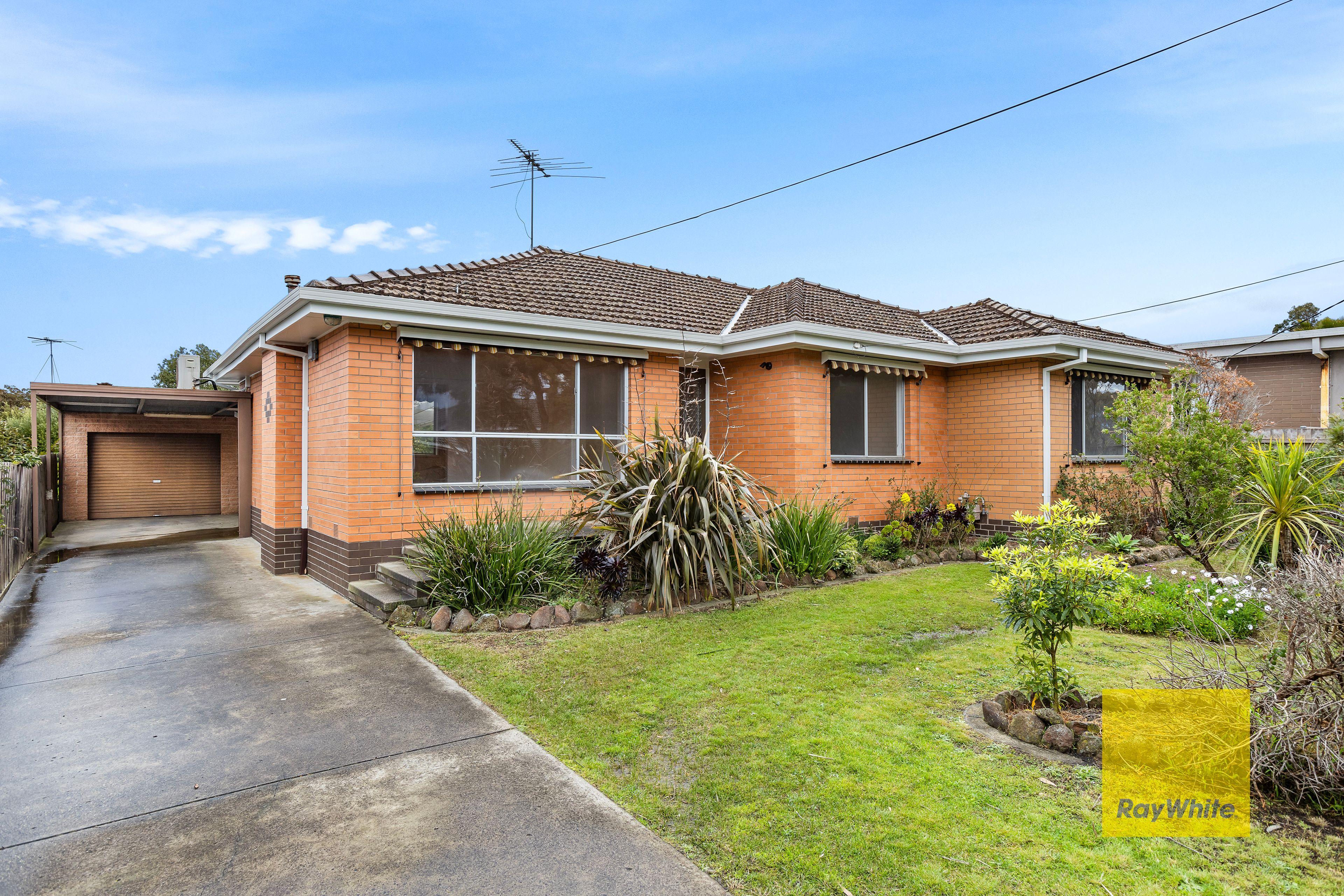 Prop-GPT: House: VIC Belmont, VIC 3216 Home For Sale