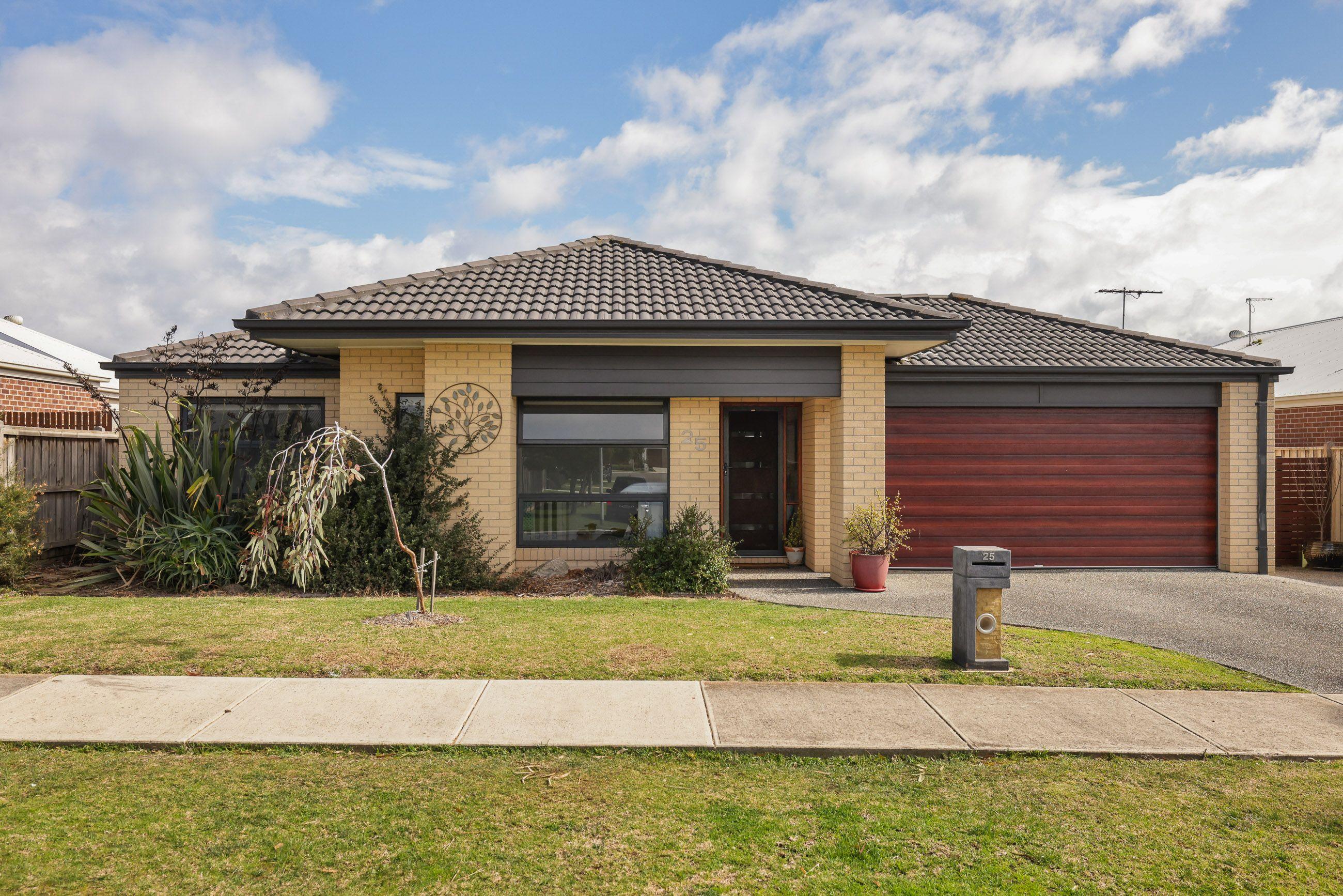 Prop-GPT: House: VIC Cowes, VIC 3922 Home For Sale