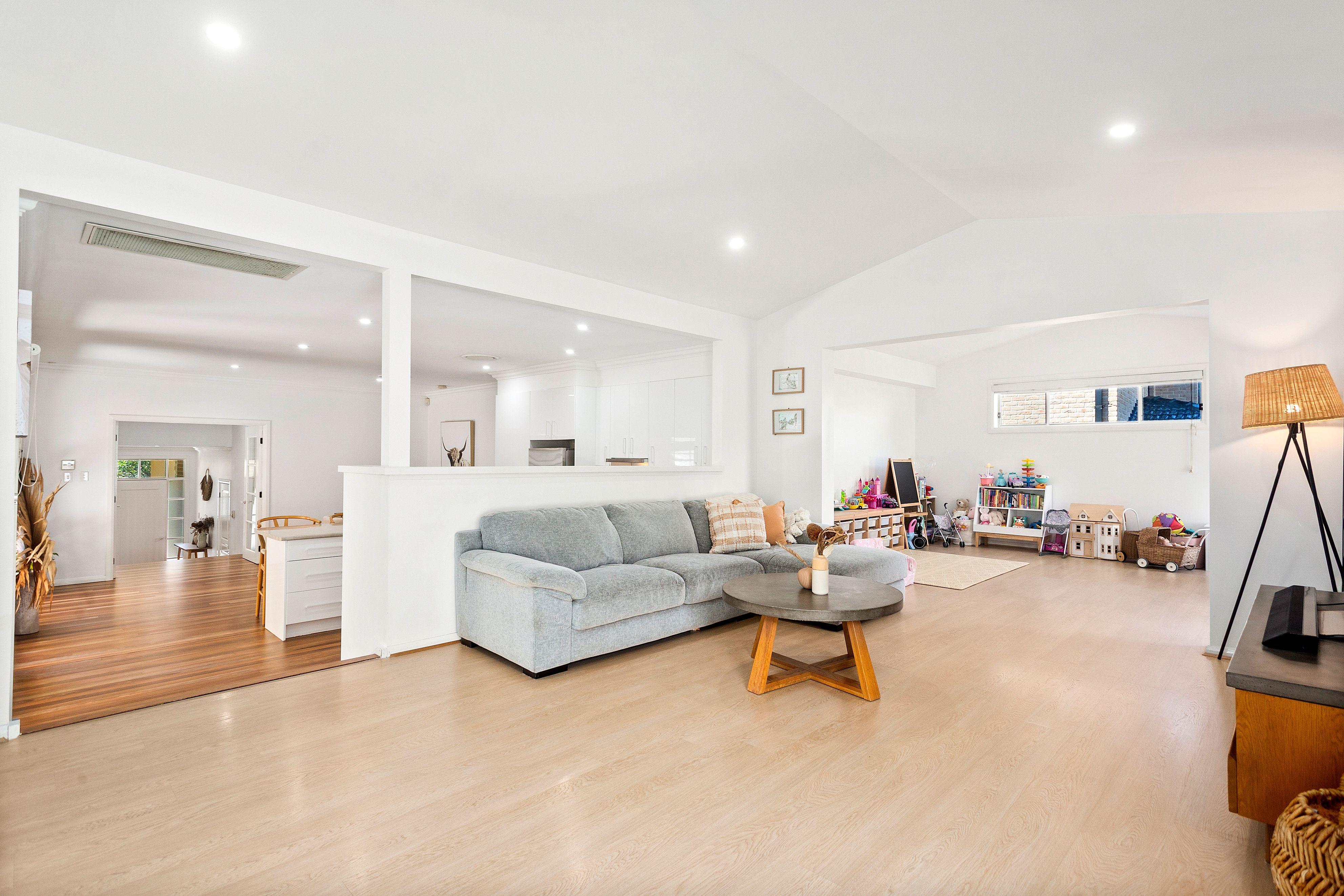 House for Sale: Flinders, NSW 2529, NSW, 2529