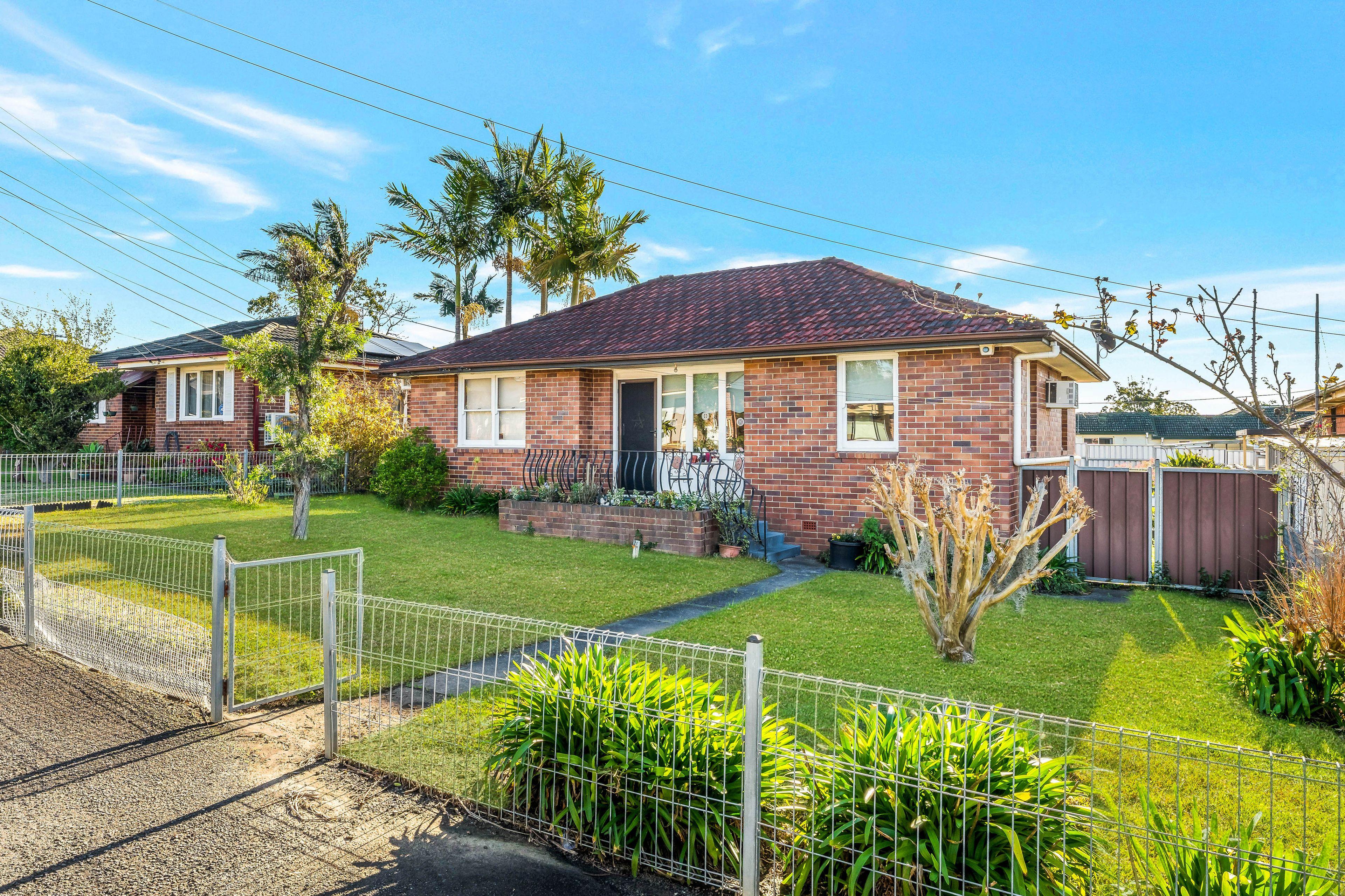 House for Sale: Heckenberg, NSW 2168, NSW, 2168