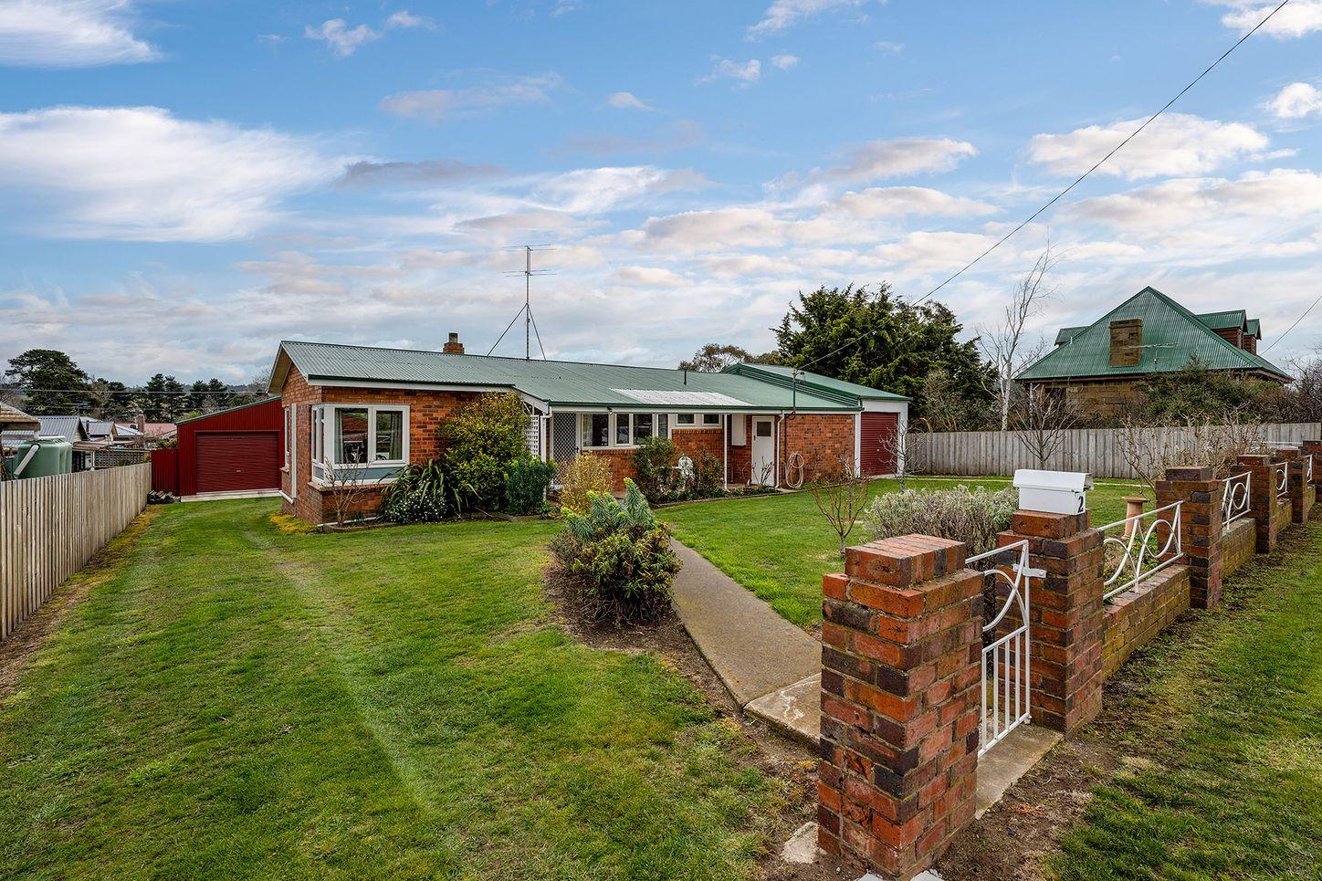 Prop-GPT: House: TAS Oatlands, TAS 7120 Tasmania 7120