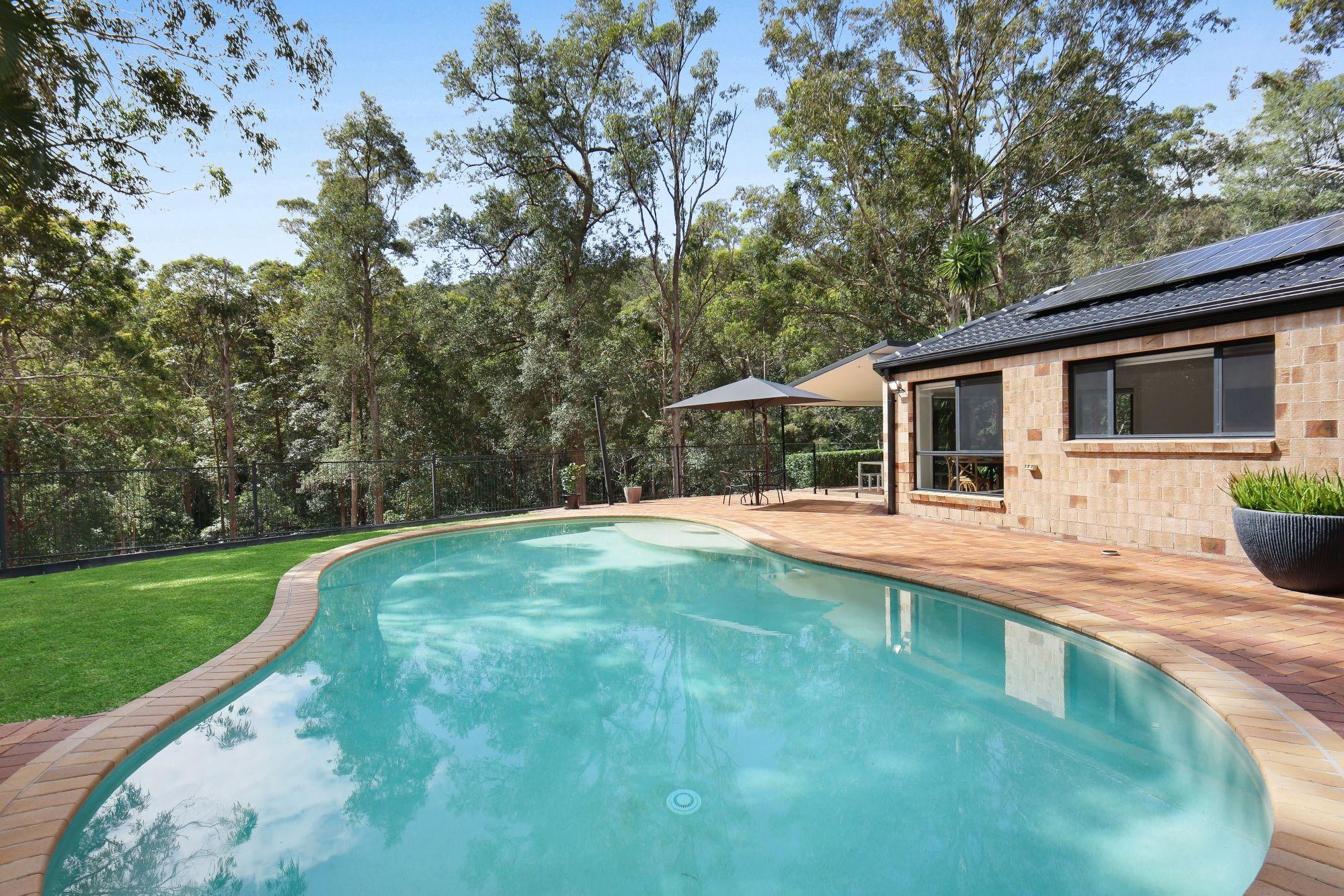 Prop-GPT: House: QLD Bonogin, QLD 4213 Home For Sale