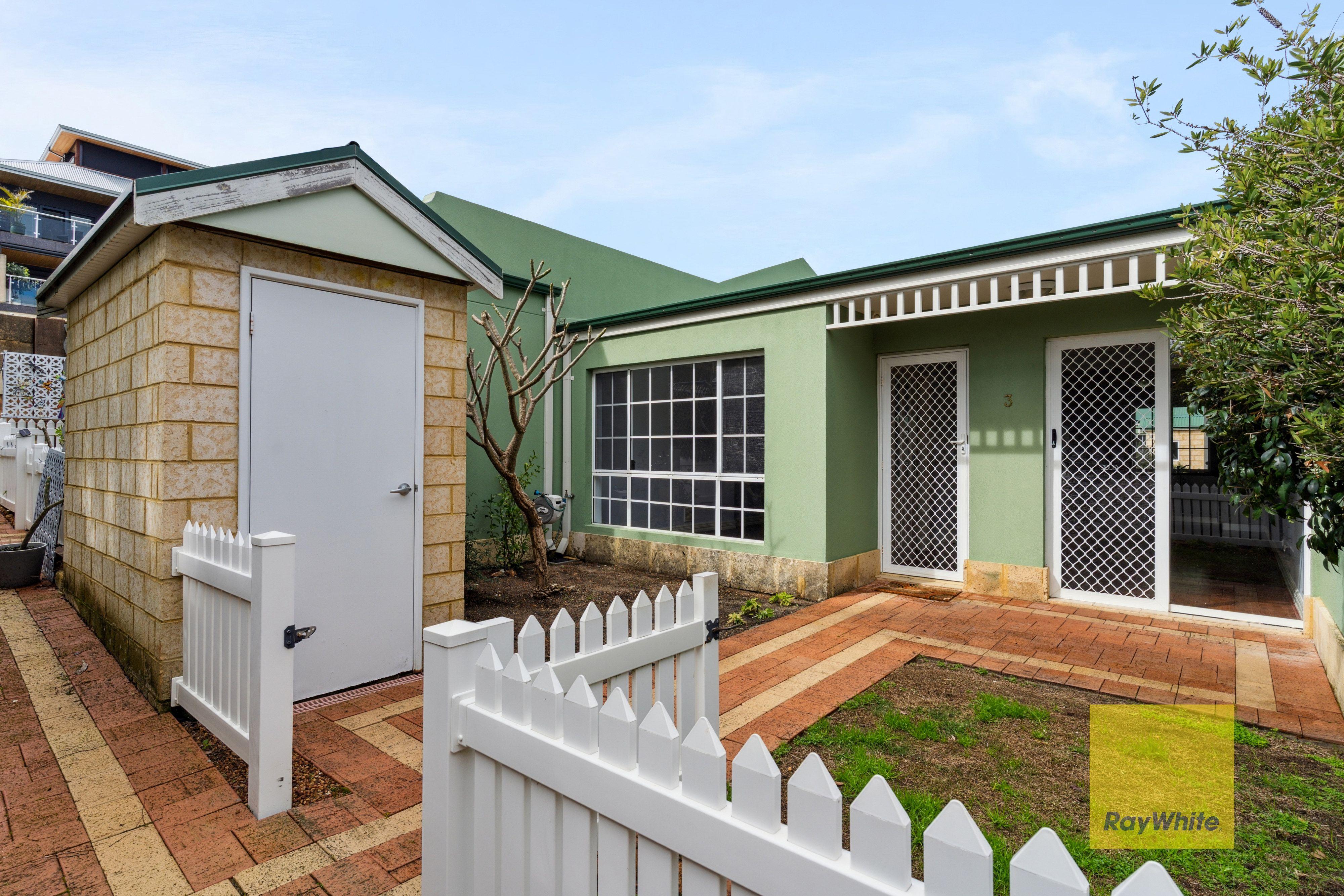 House for Sale: Kalamunda, WA 6076, WA, 6076