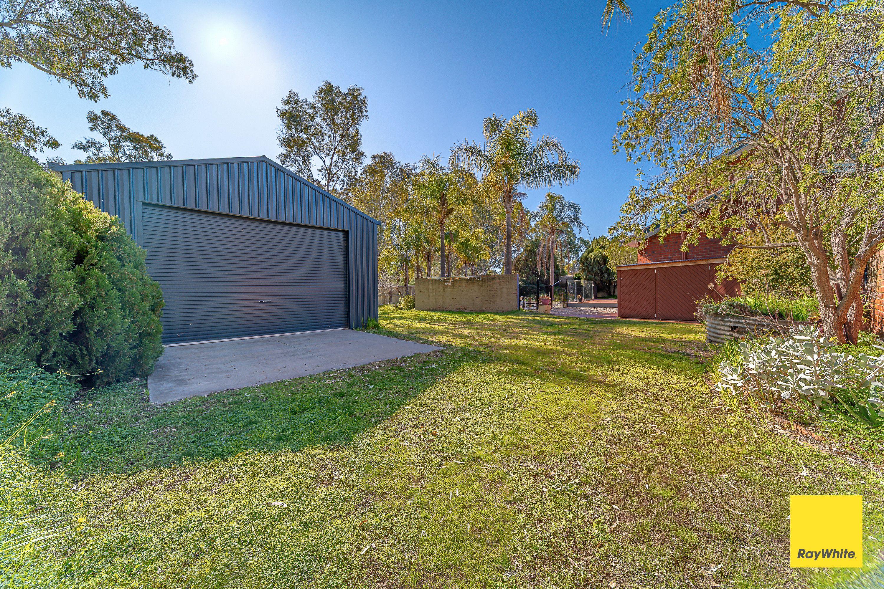 House for Sale: Ascot, VIC 3551, VIC, 3551