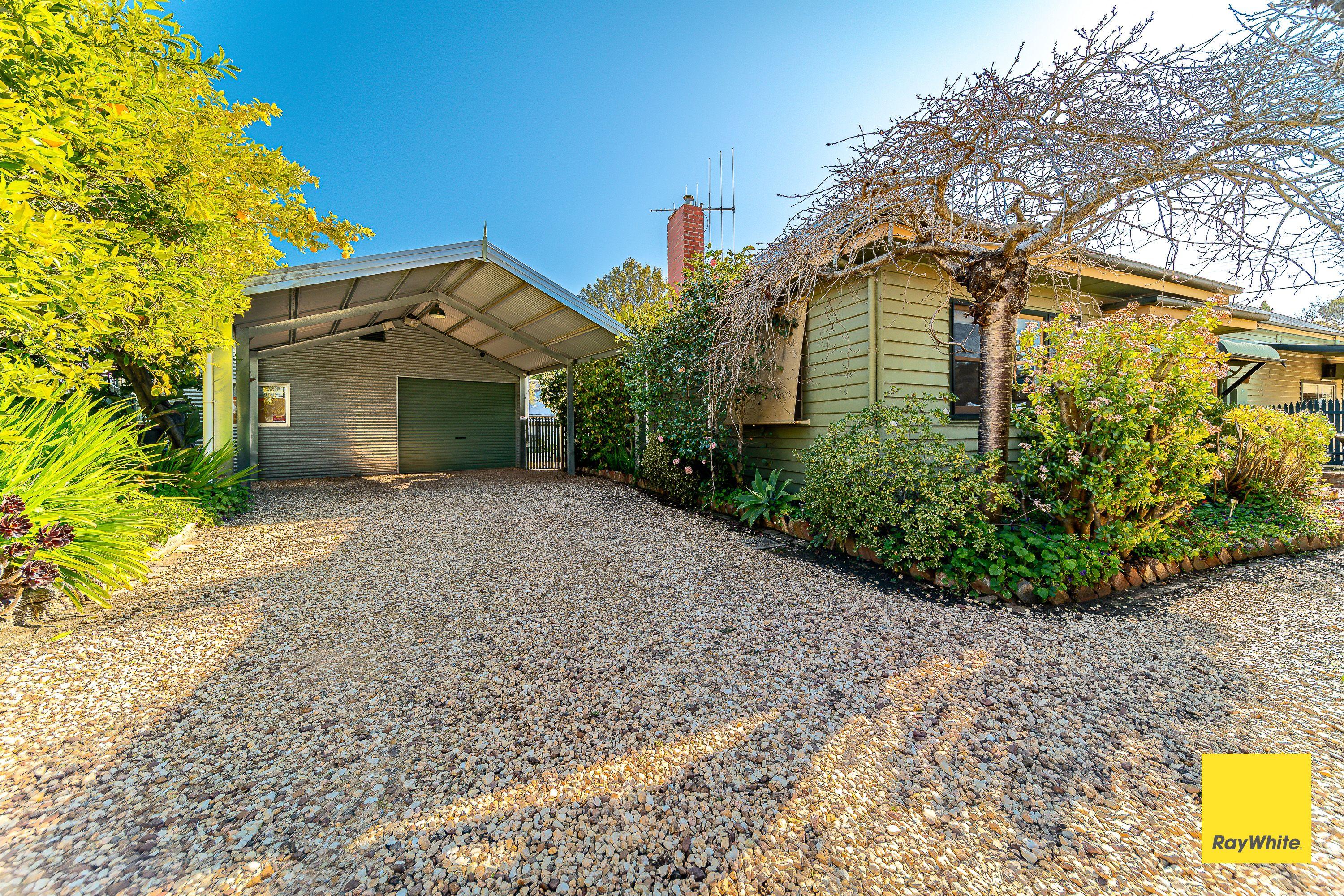 House for Sale: East Bendigo, VIC 3550, VIC, 3550