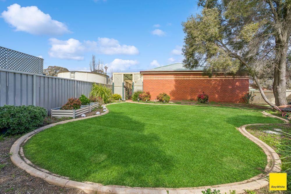 House for Sale: Strathdale, VIC 3550, VIC, 3550