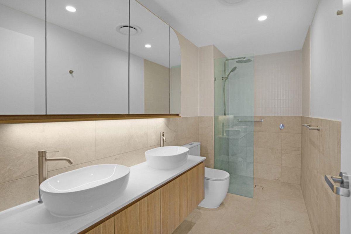 Property for Sale: Palm Beach, QLD 4221, QLD, 4221