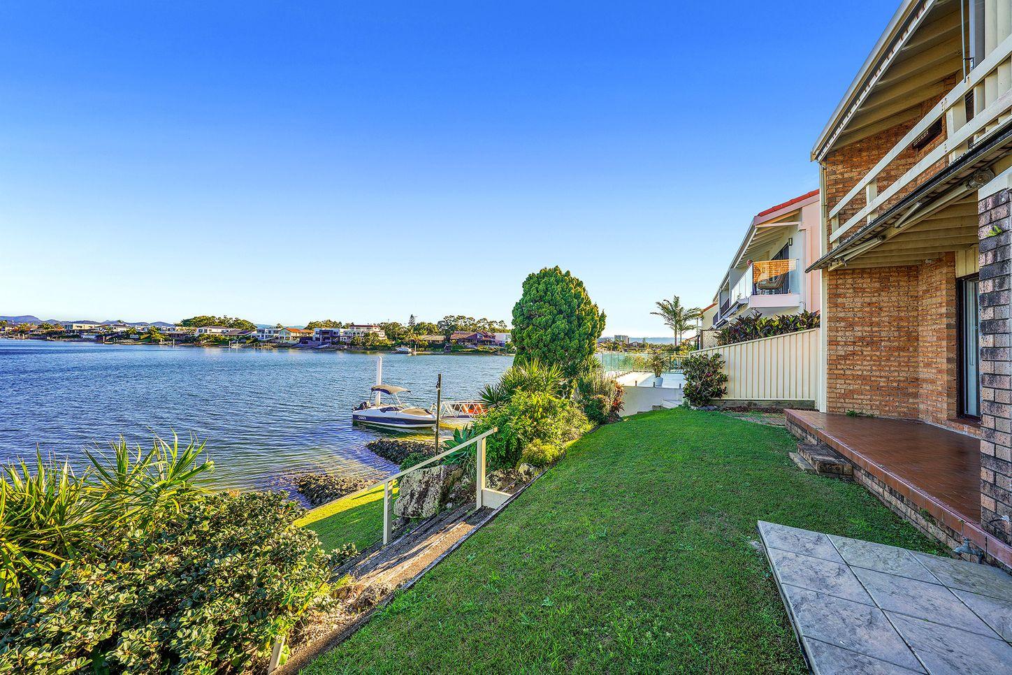House for Sale: Mermaid Waters, QLD 4218, QLD, 4218