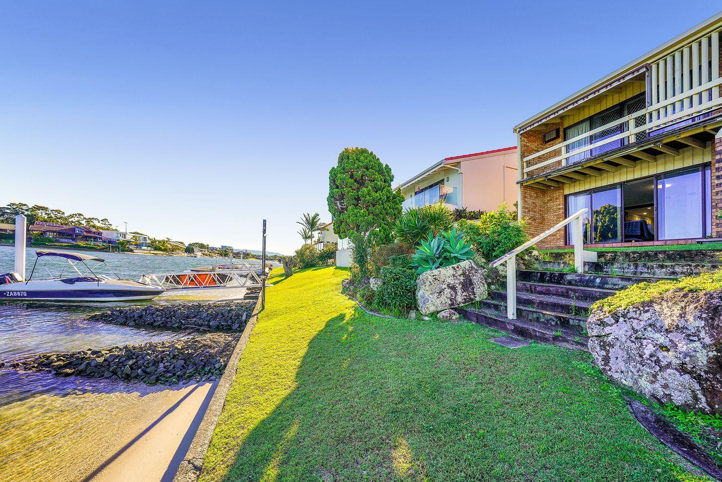 House for Sale: Mermaid Waters, QLD 4218, QLD, 4218