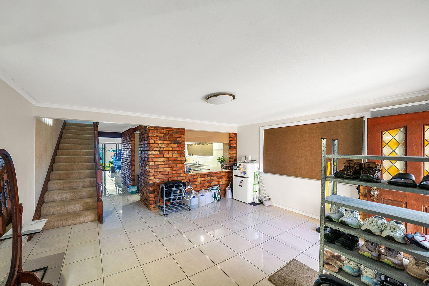 House for Sale: Mermaid Waters, QLD 4218, QLD, 4218