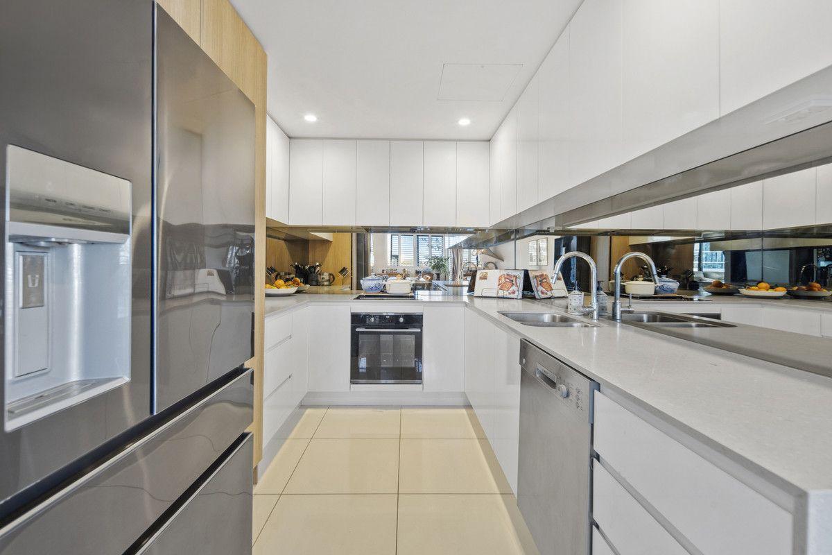 Property for Sale: Mermaid Beach, QLD 4218, QLD, 4218