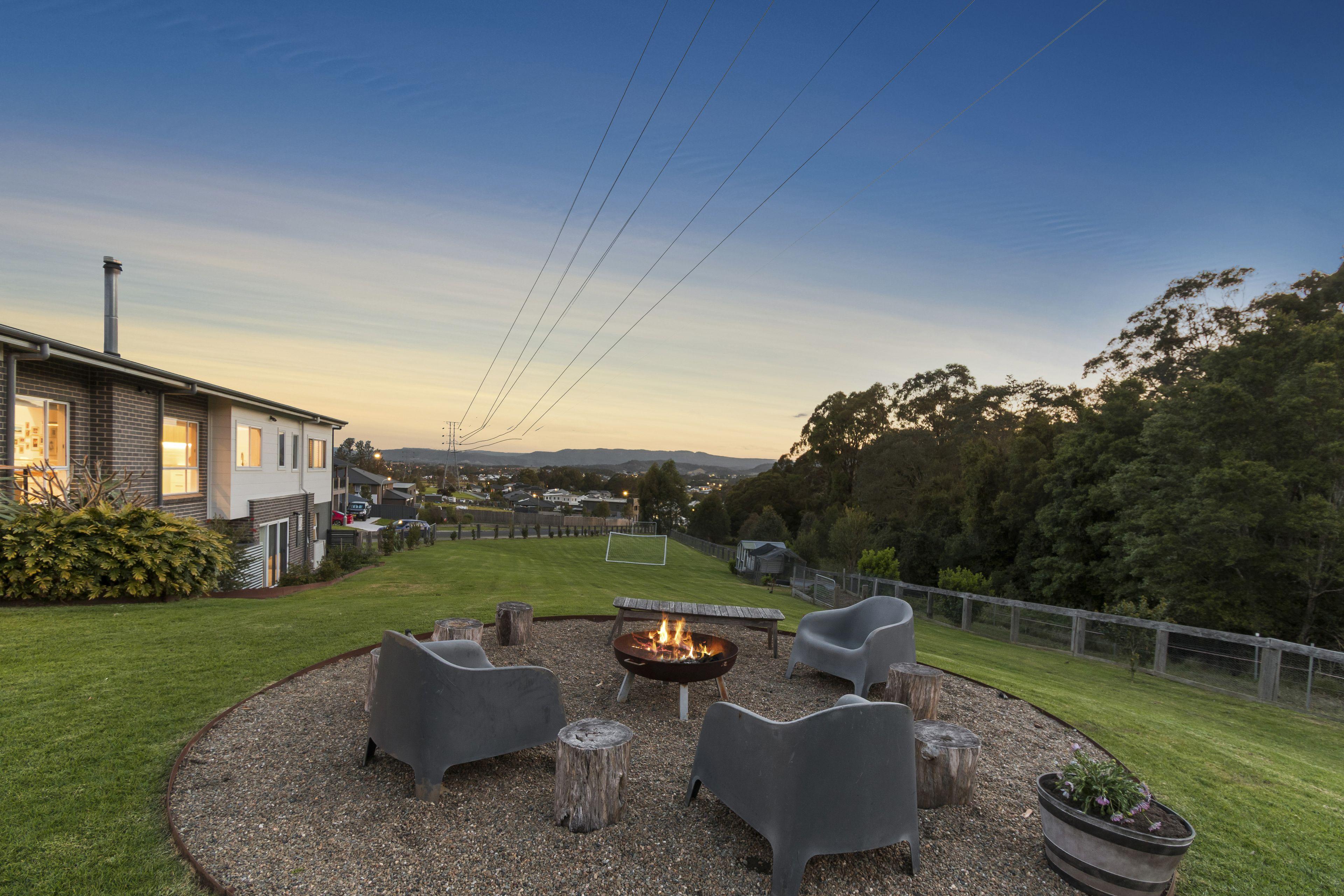 House for Sale: Mount Kembla, NSW 2526, NSW, 2526