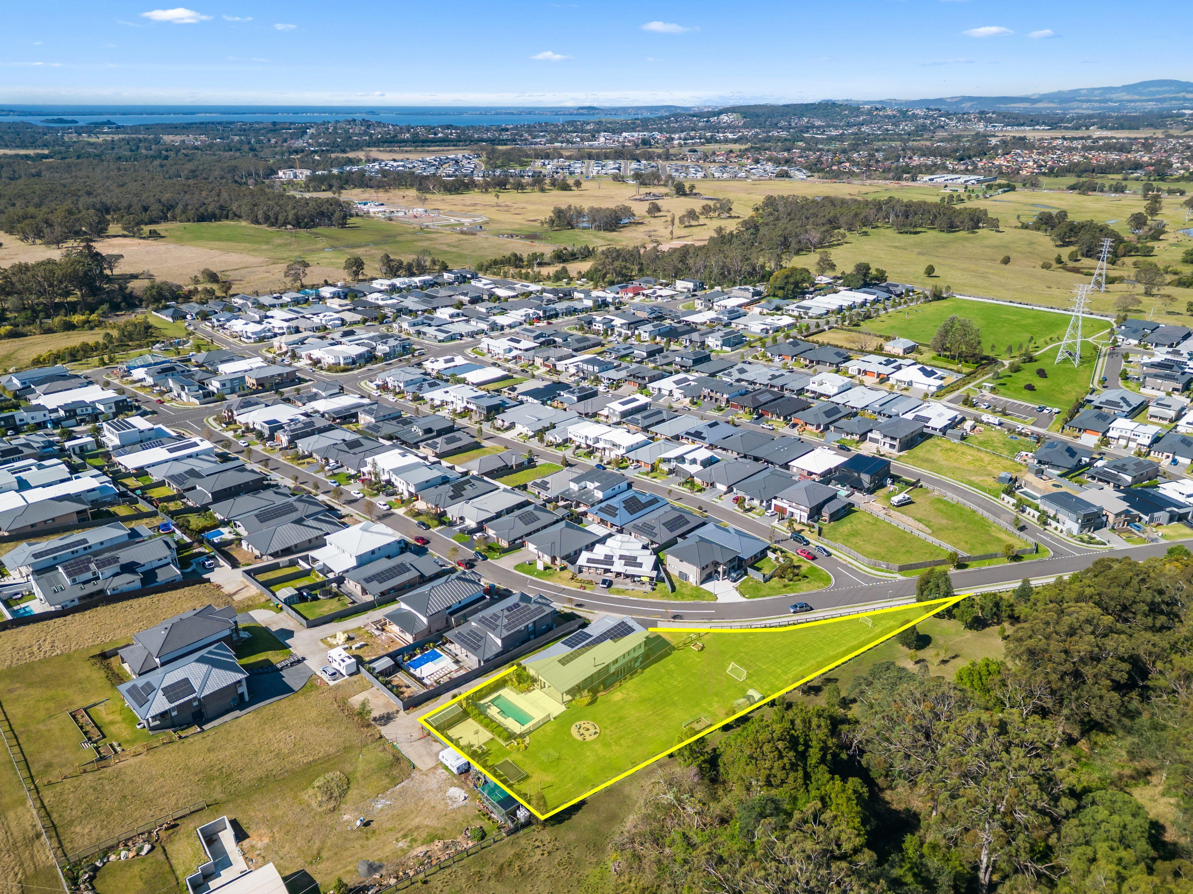 House for Sale: Mount Kembla, NSW 2526, NSW, 2526