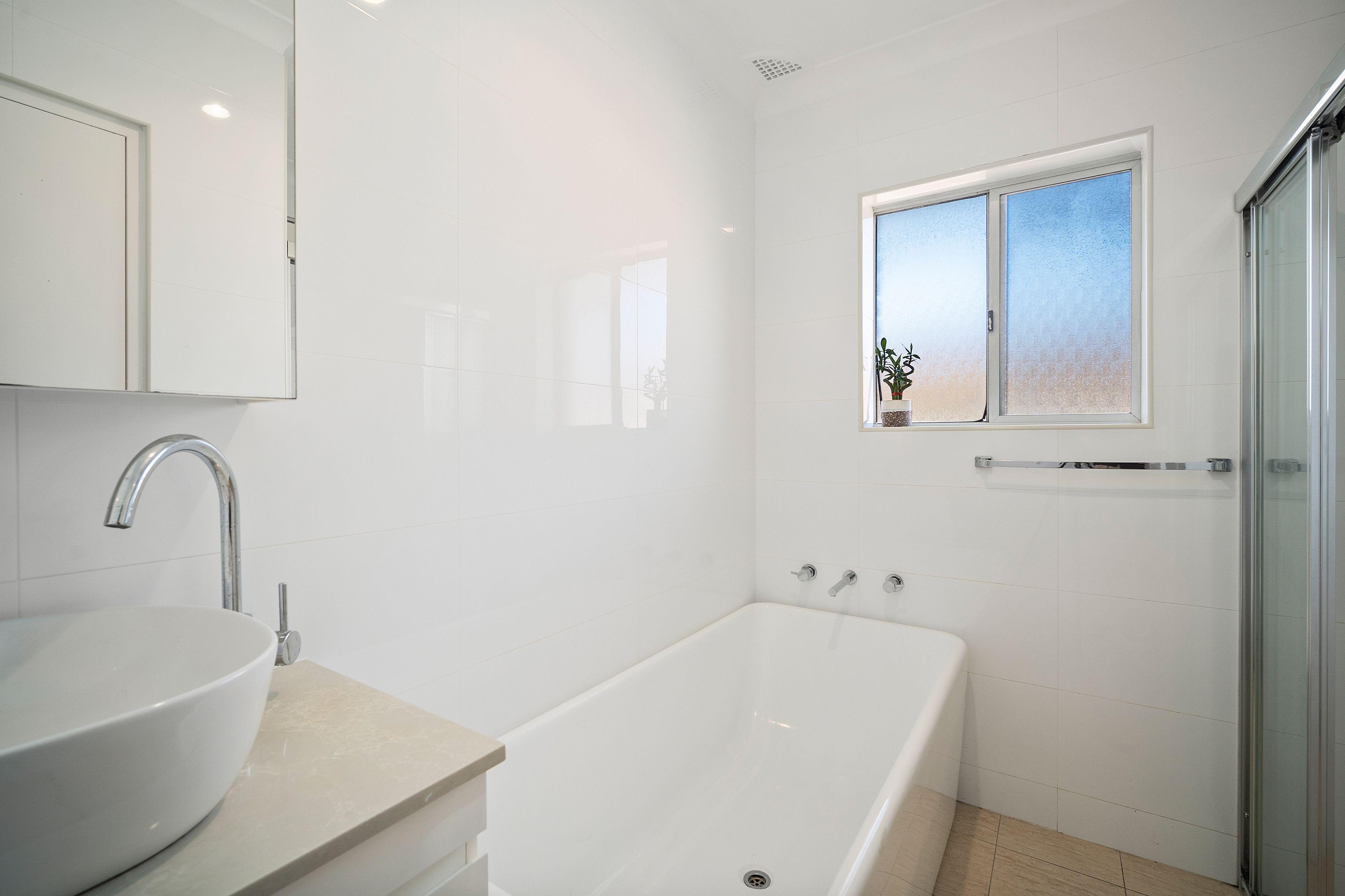 Townhouse for Sale: Oatley, NSW 2223, NSW, 2223