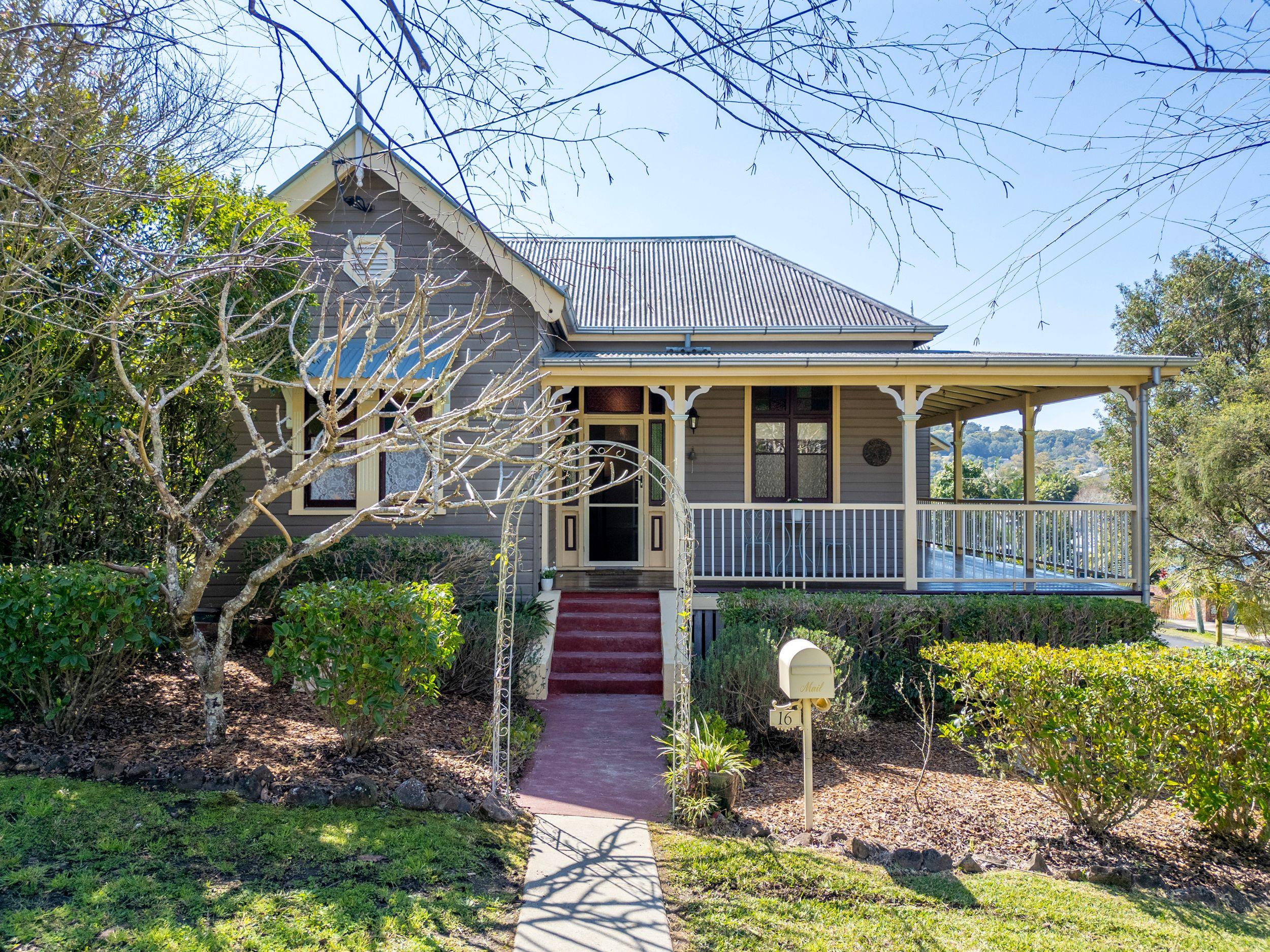 Prop-GPT: House: NSW Girards Hill, NSW 2480 Home For Sale