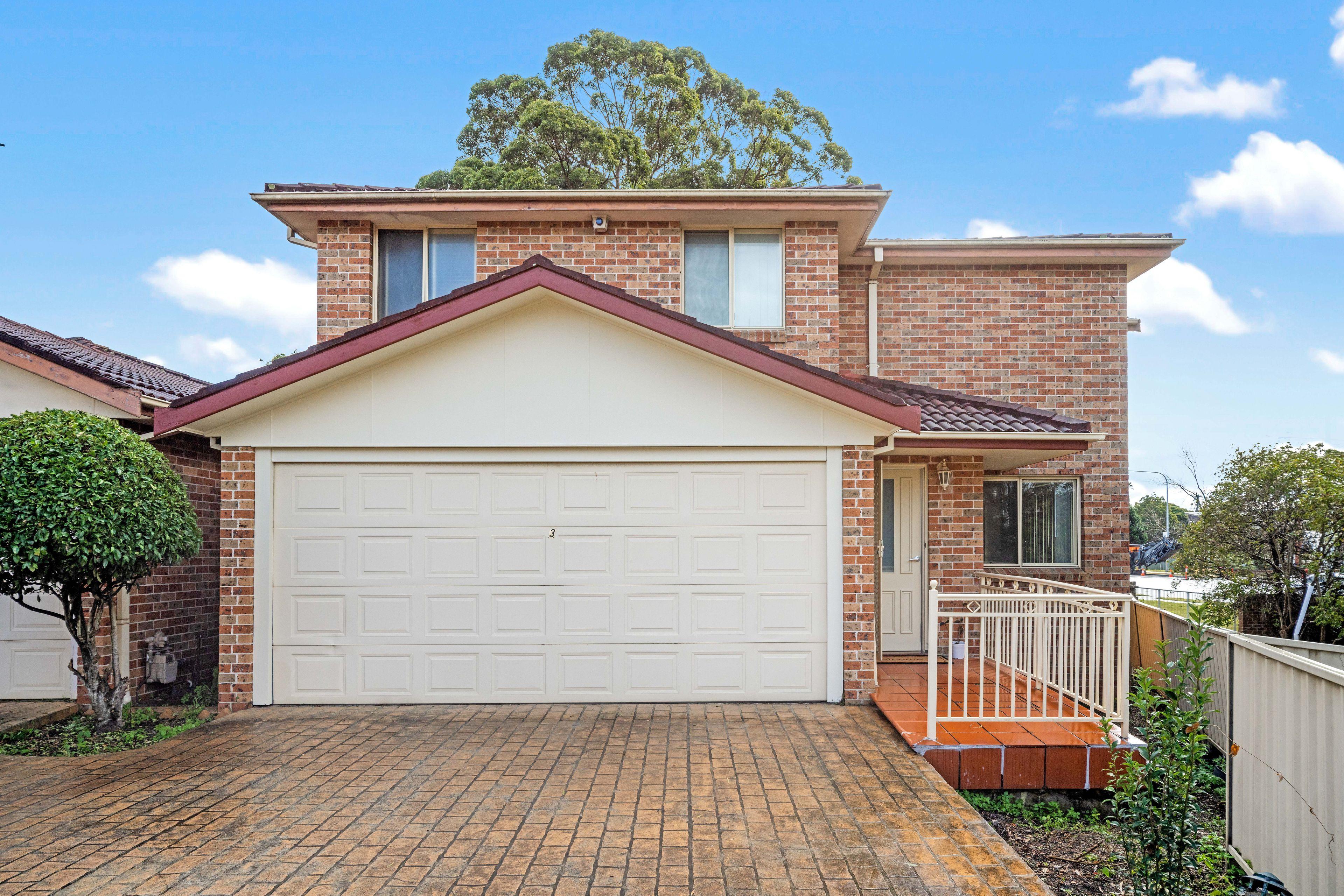 Prop-GPT: Townhouse: NSW Penshurst, NSW 2222 Home For Sale