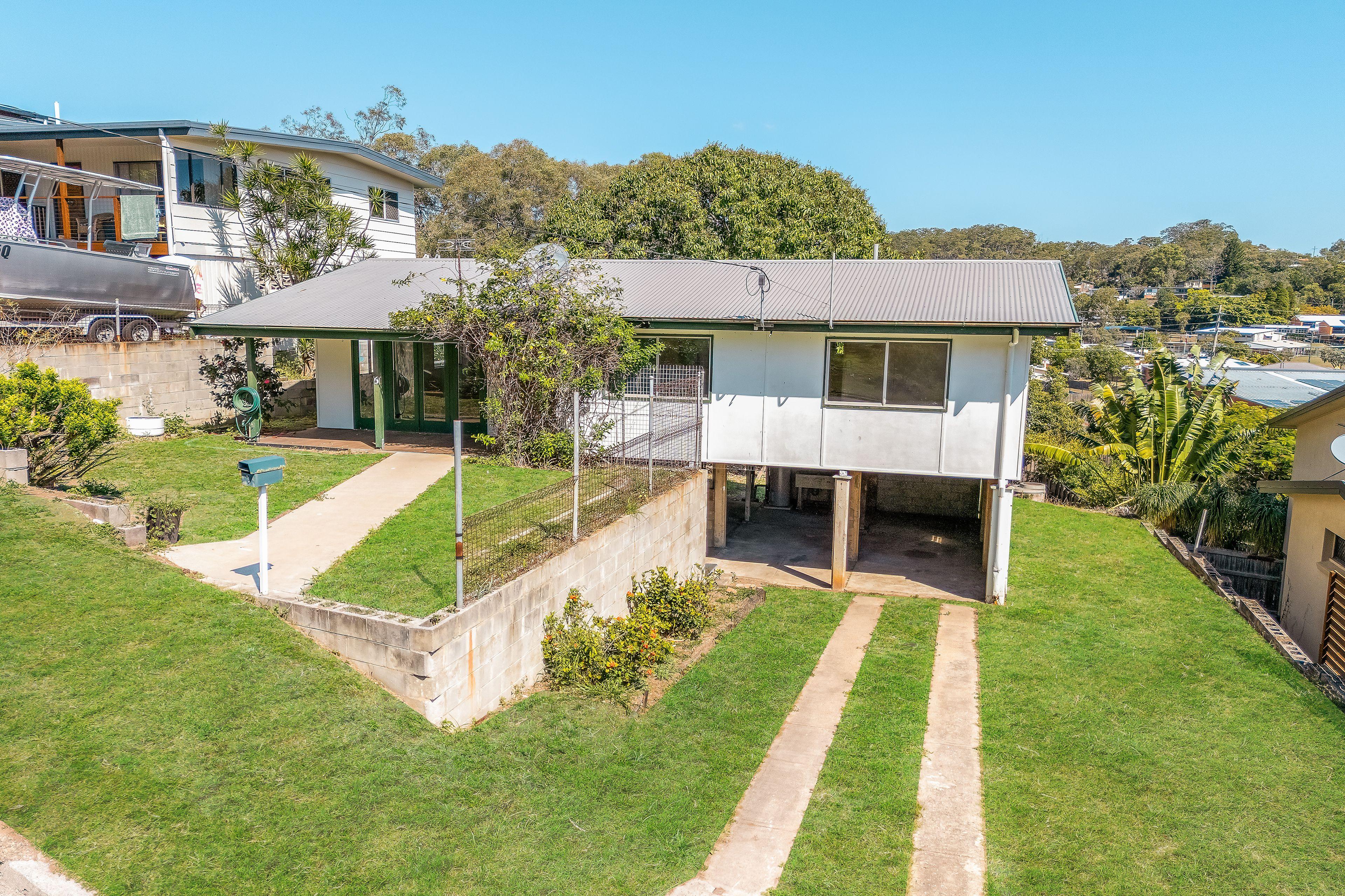 Prop-GPT: House: QLD West Gladstone, QLD 4680 Home For Sale