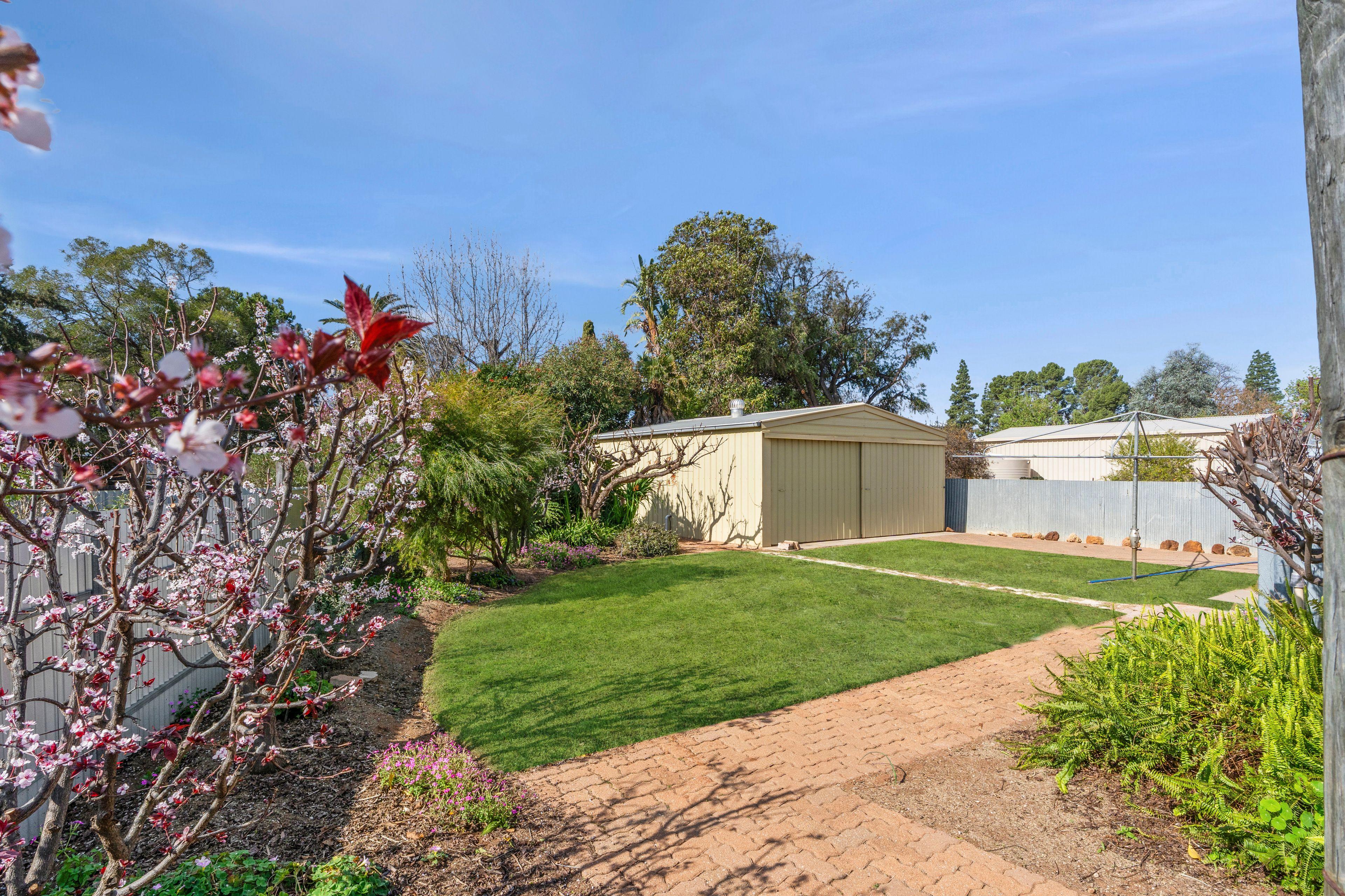 House for Sale: Renmark, SA 5341, SA, 5341