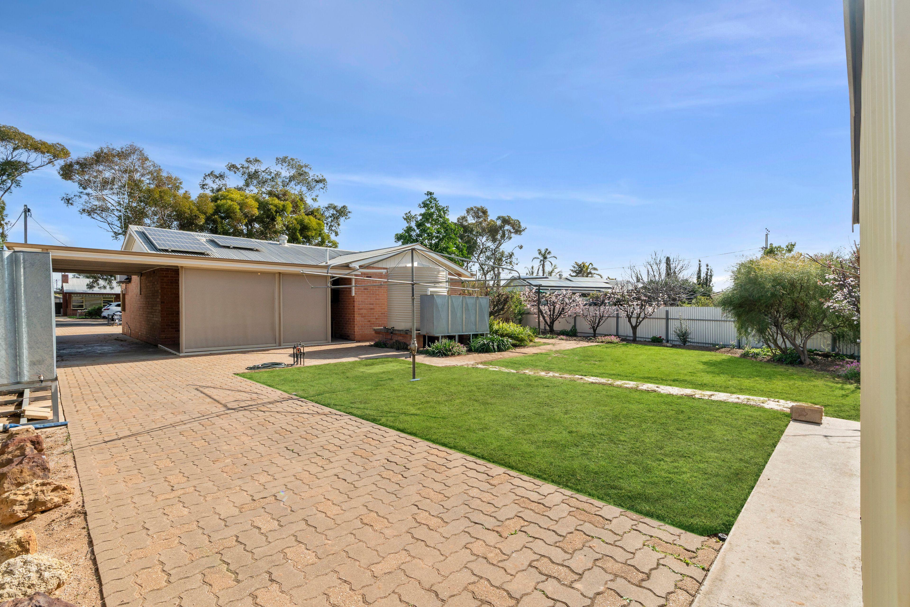 House for Sale: Renmark, SA 5341, SA, 5341