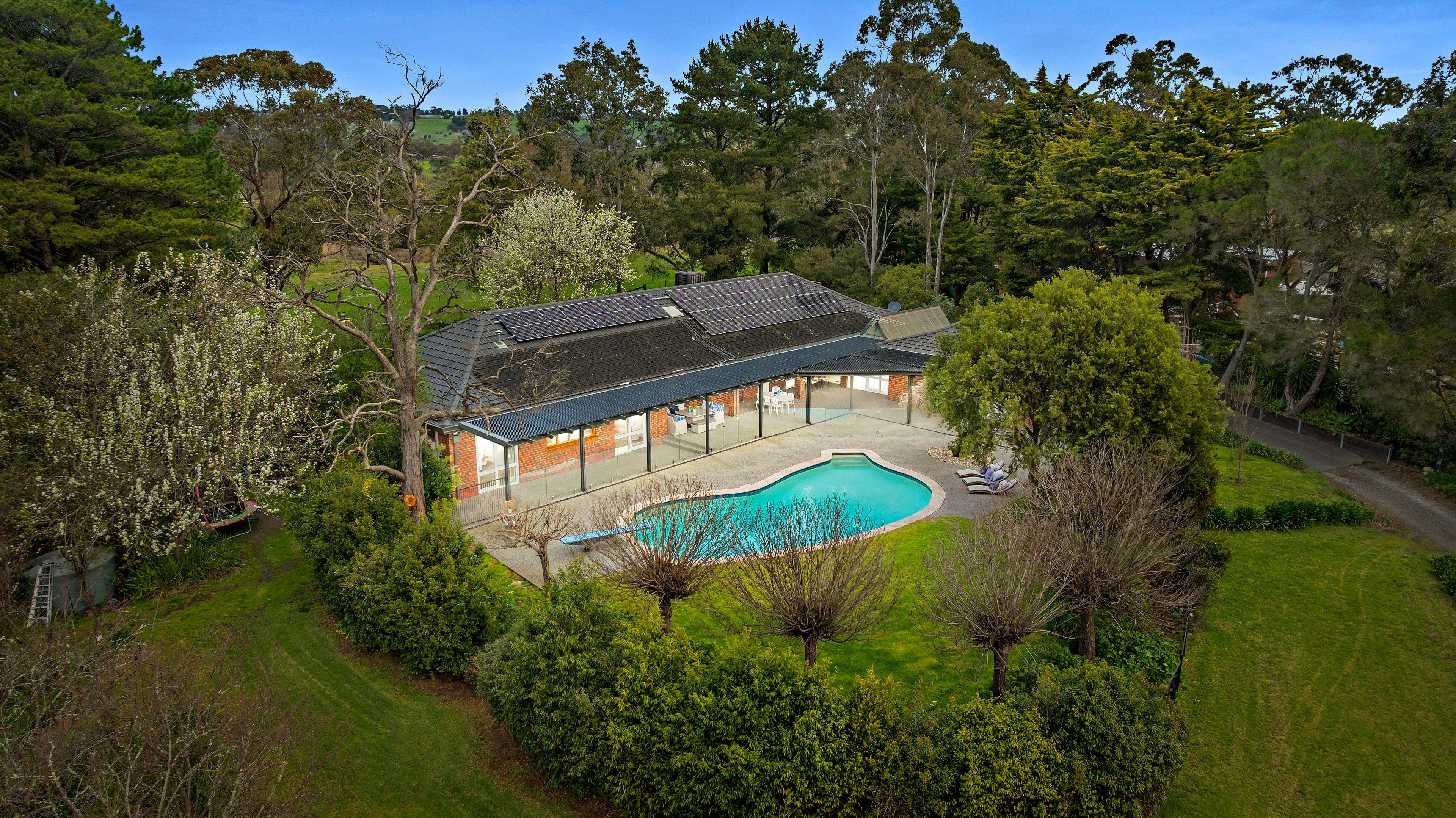 Prop-GPT: House: VIC Narre Warren East, VIC 3804 Home For Sale