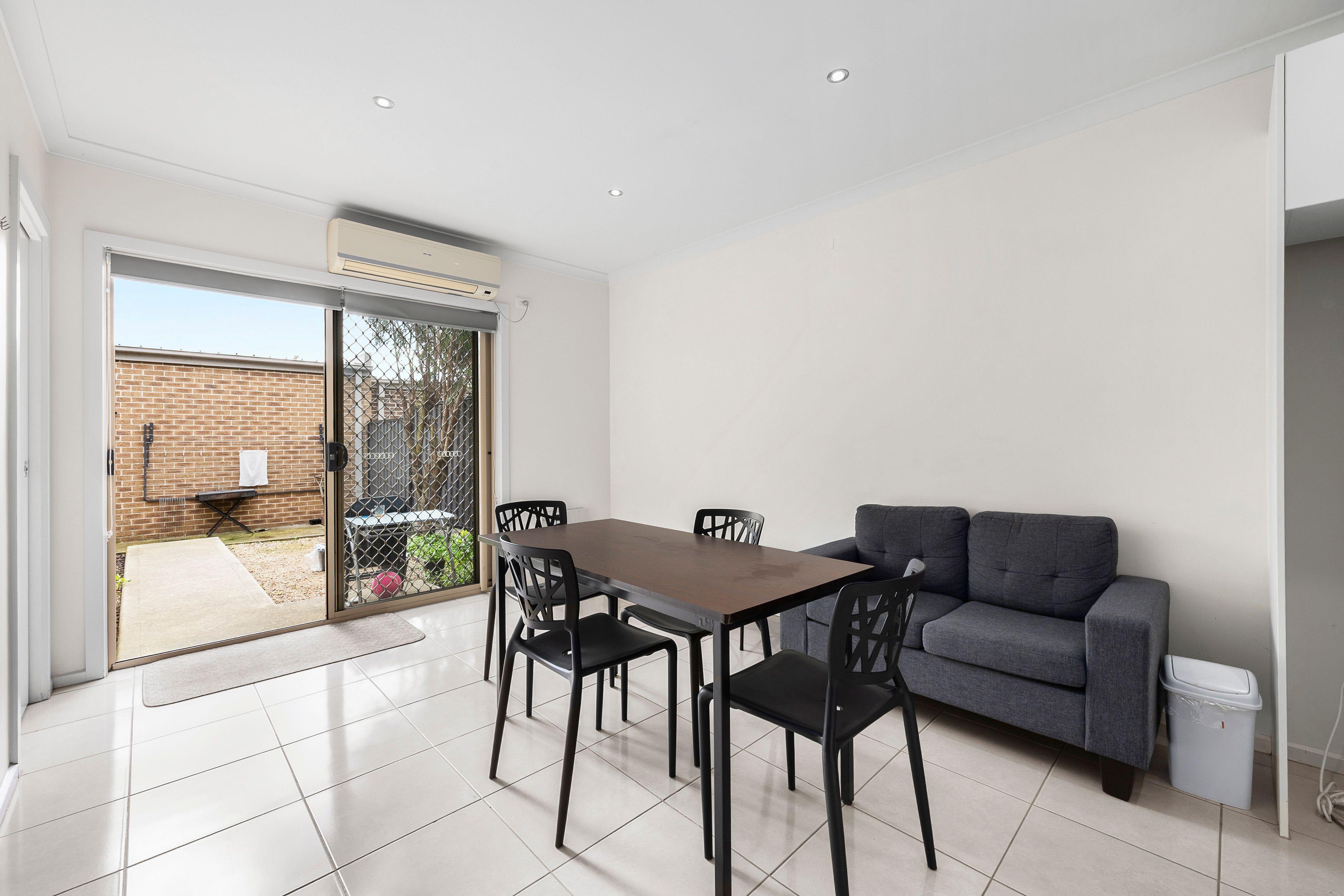 Townhouse for Sale: Craigieburn, VIC 3064, VIC, 3064