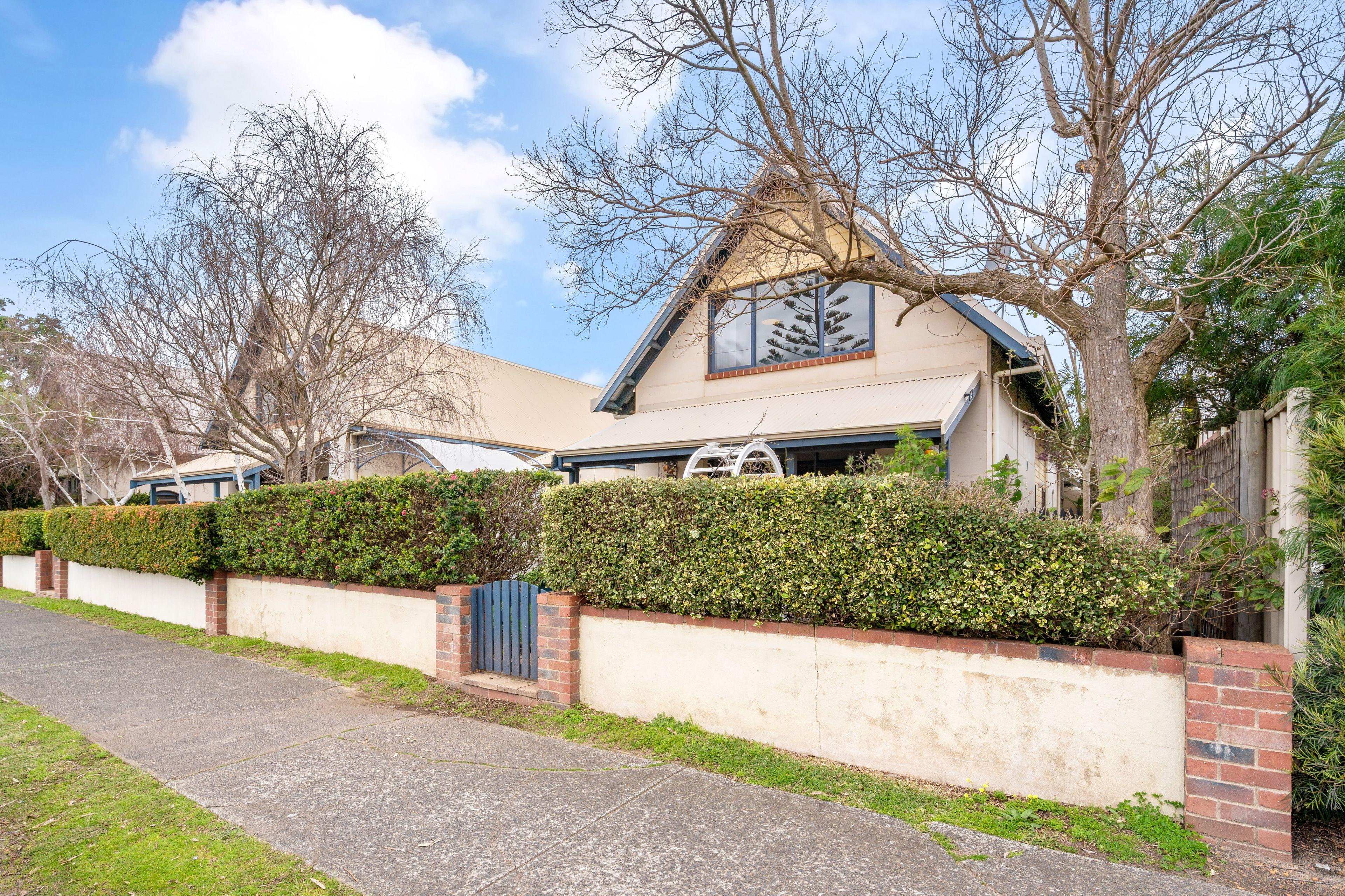 Prop-GPT: Townhouse: WA Margaret River, WA 6285 Home For Sale