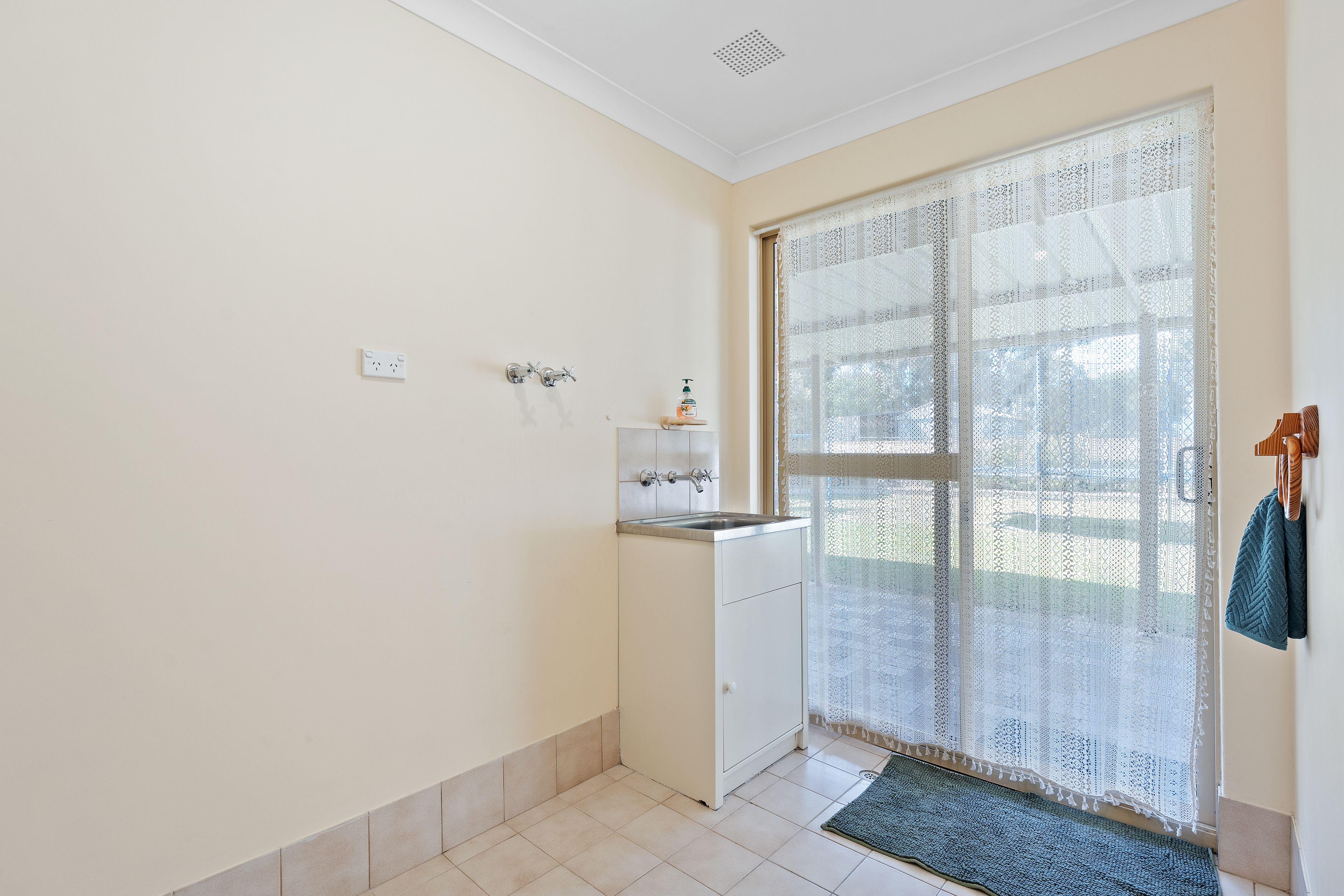 House for Sale: Karnup, WA 6176, WA, 6176