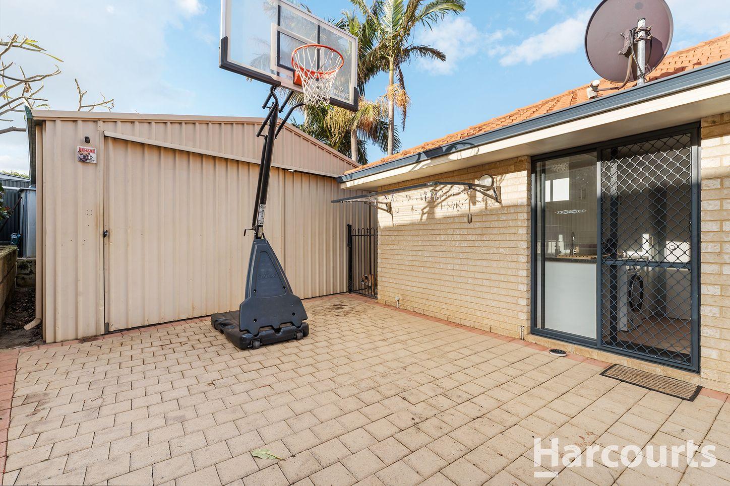 House for Sale: Halls Head, WA 6210, WA, 6210