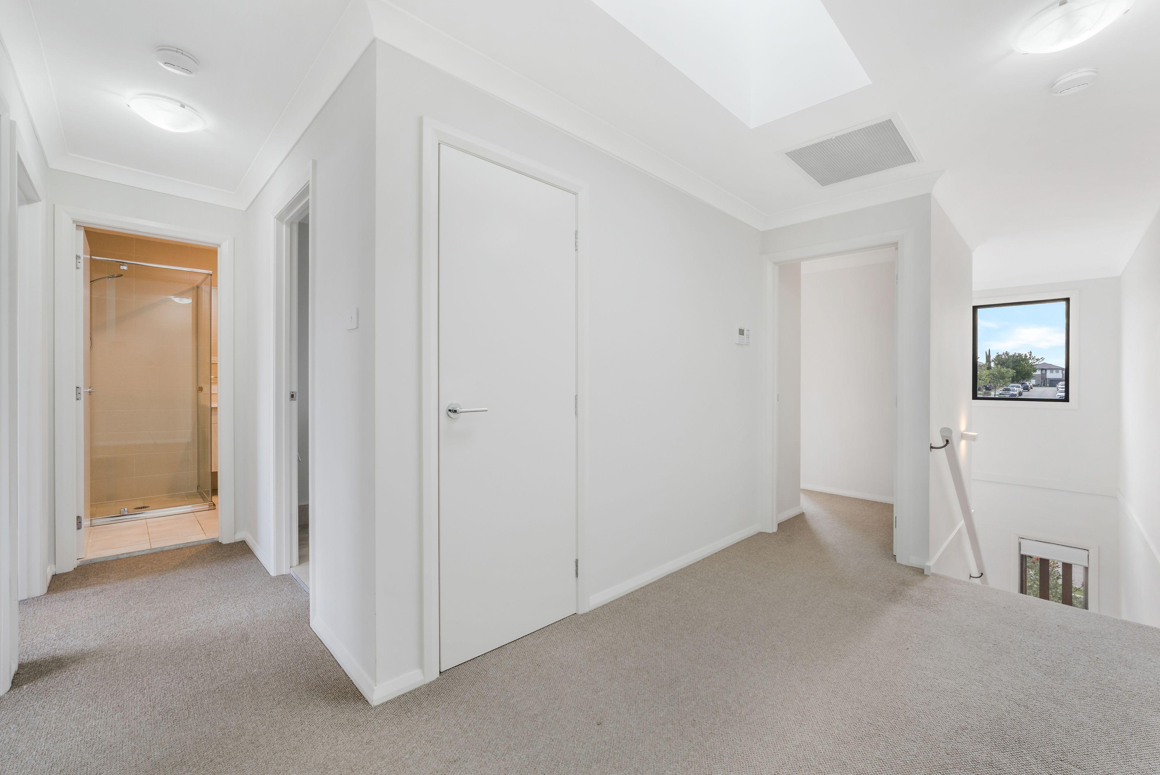 DuplexSemi-detached for Sale: Edmondson Park, NSW 2174, NSW, 2174