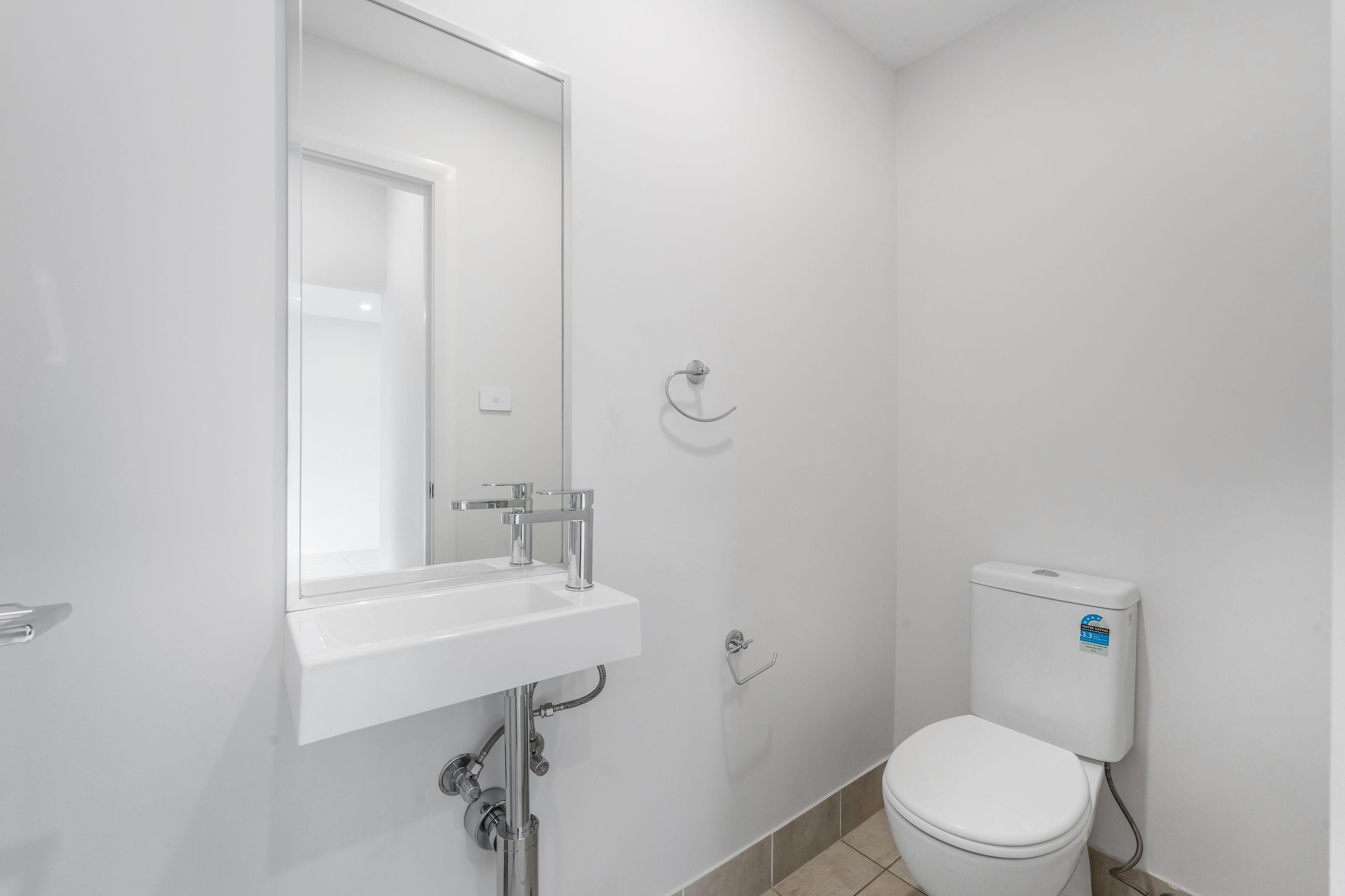 DuplexSemi-detached for Sale: Edmondson Park, NSW 2174, NSW, 2174
