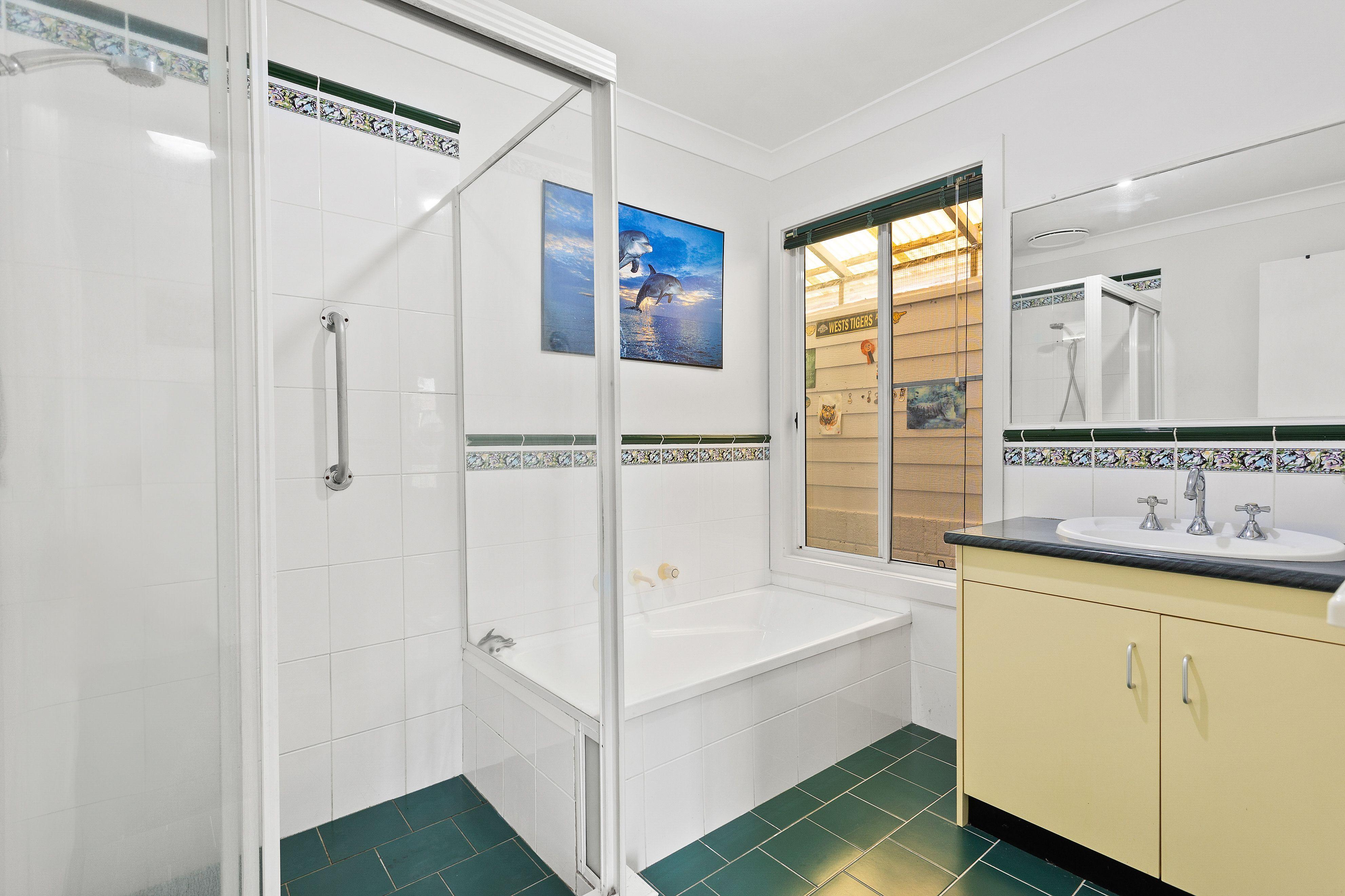 House for Sale: Kanahooka, NSW 2530, NSW, 2530