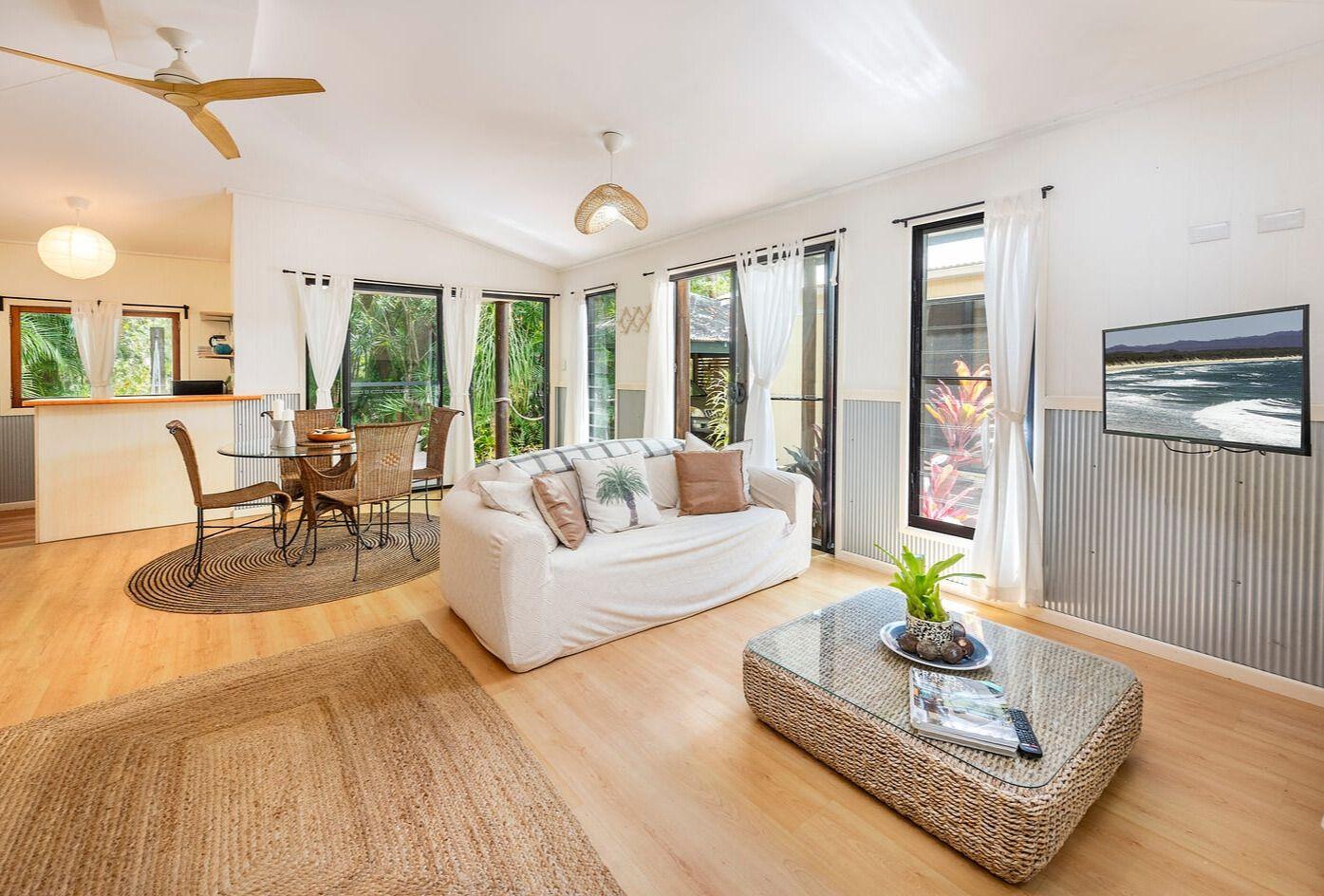 Prop-GPT: House: QLD Rainbow Beach, QLD 4581 Queensland 4581