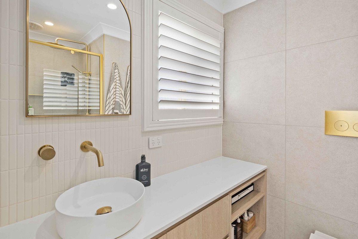 House for Sale: Burleigh Waters, QLD 4220, QLD, 4220