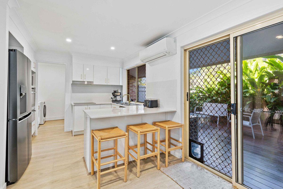 House for Sale: Burleigh Waters, QLD 4220, QLD, 4220