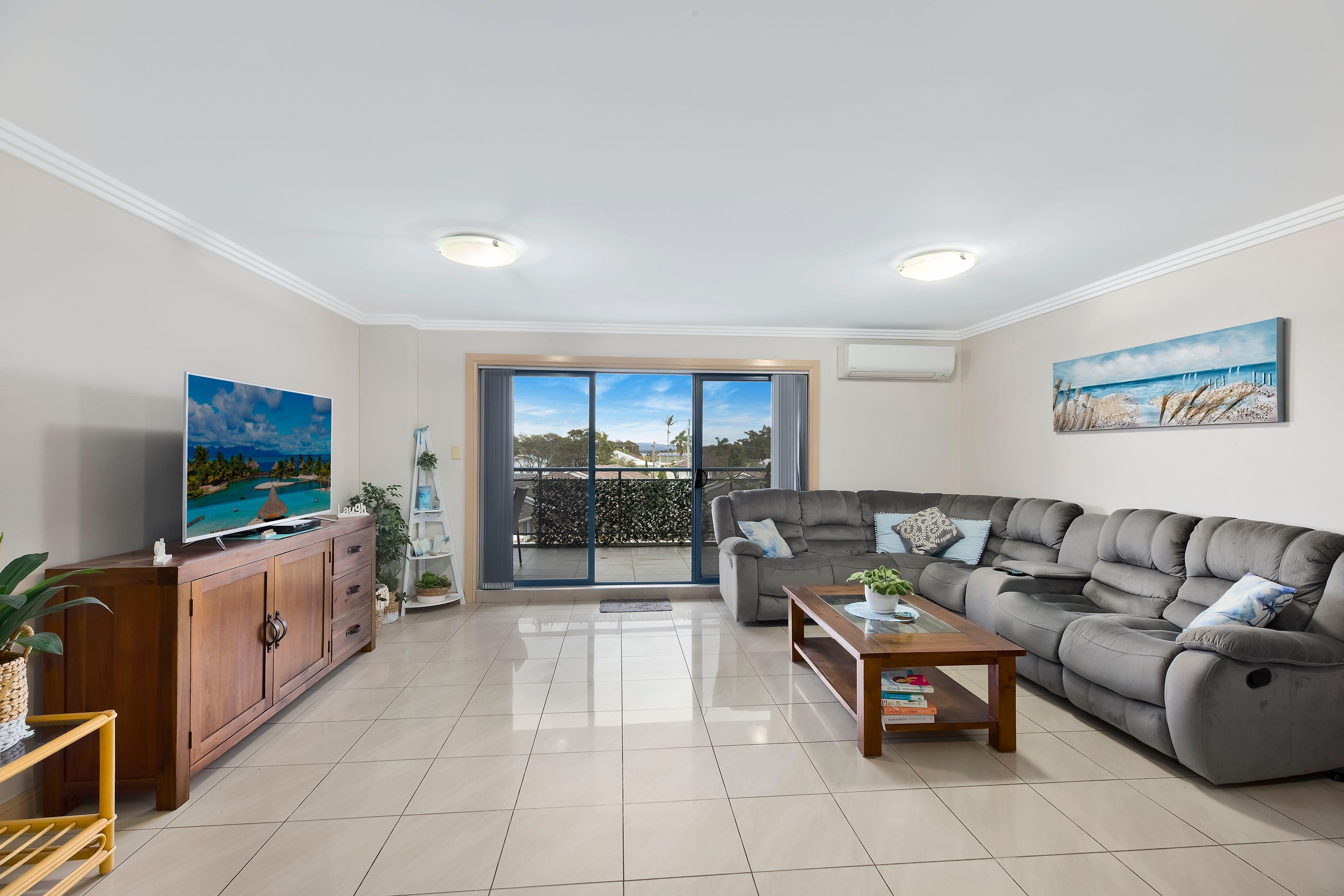 Prop-GPT: House: NSW The Entrance, NSW 2261 Home For Sale