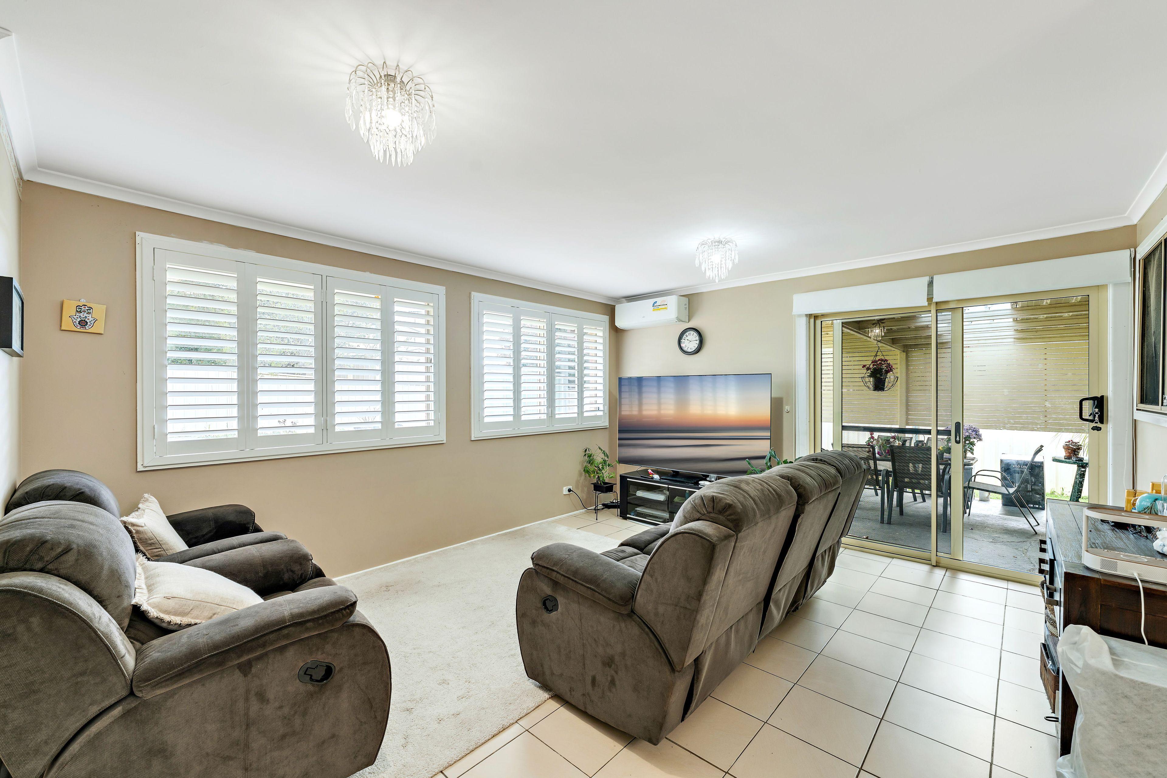 House for Sale: Rosemeadow, NSW 2560, NSW, 2560