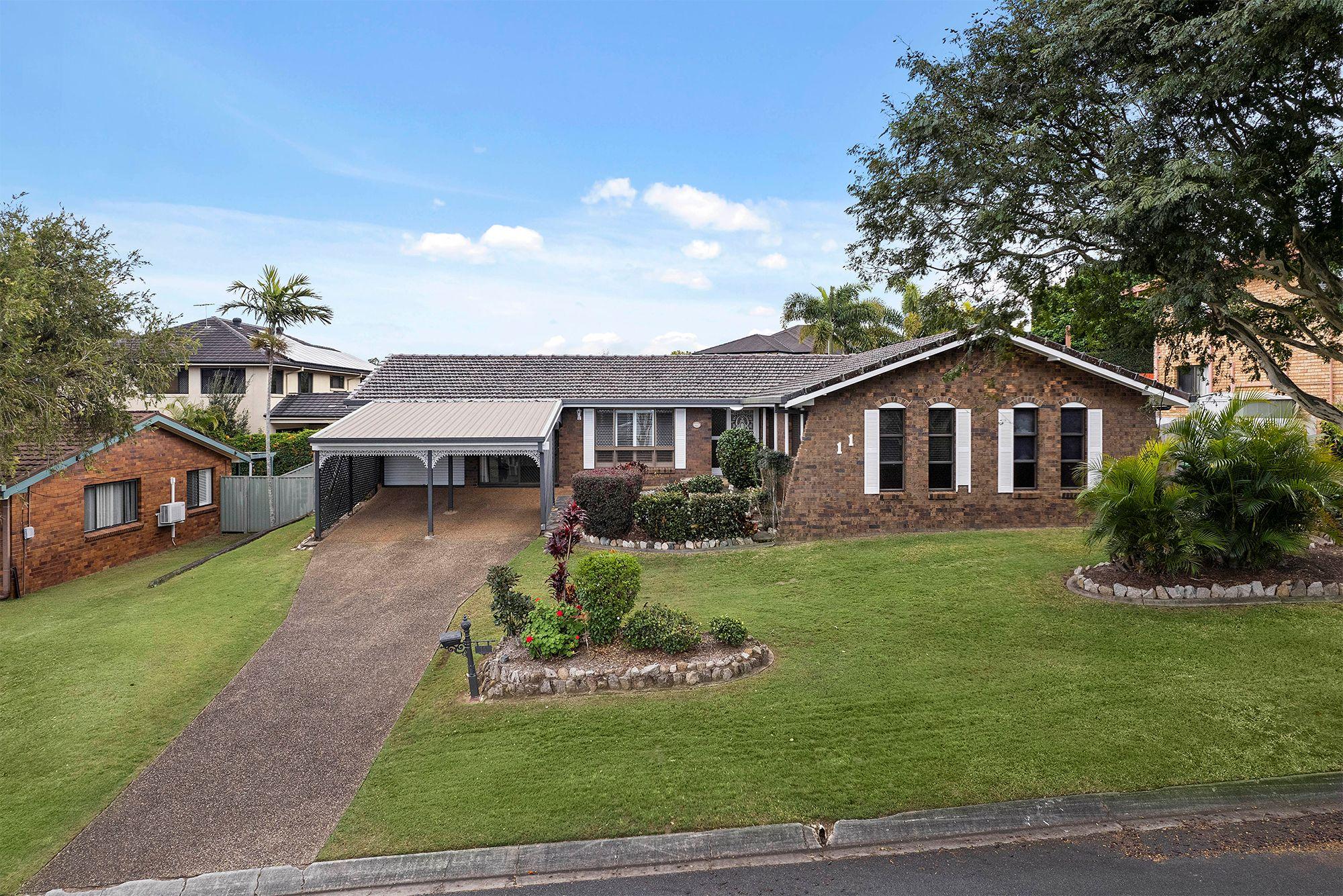 Prop-GPT: House: QLD Carseldine, QLD 4034 Home For Sale