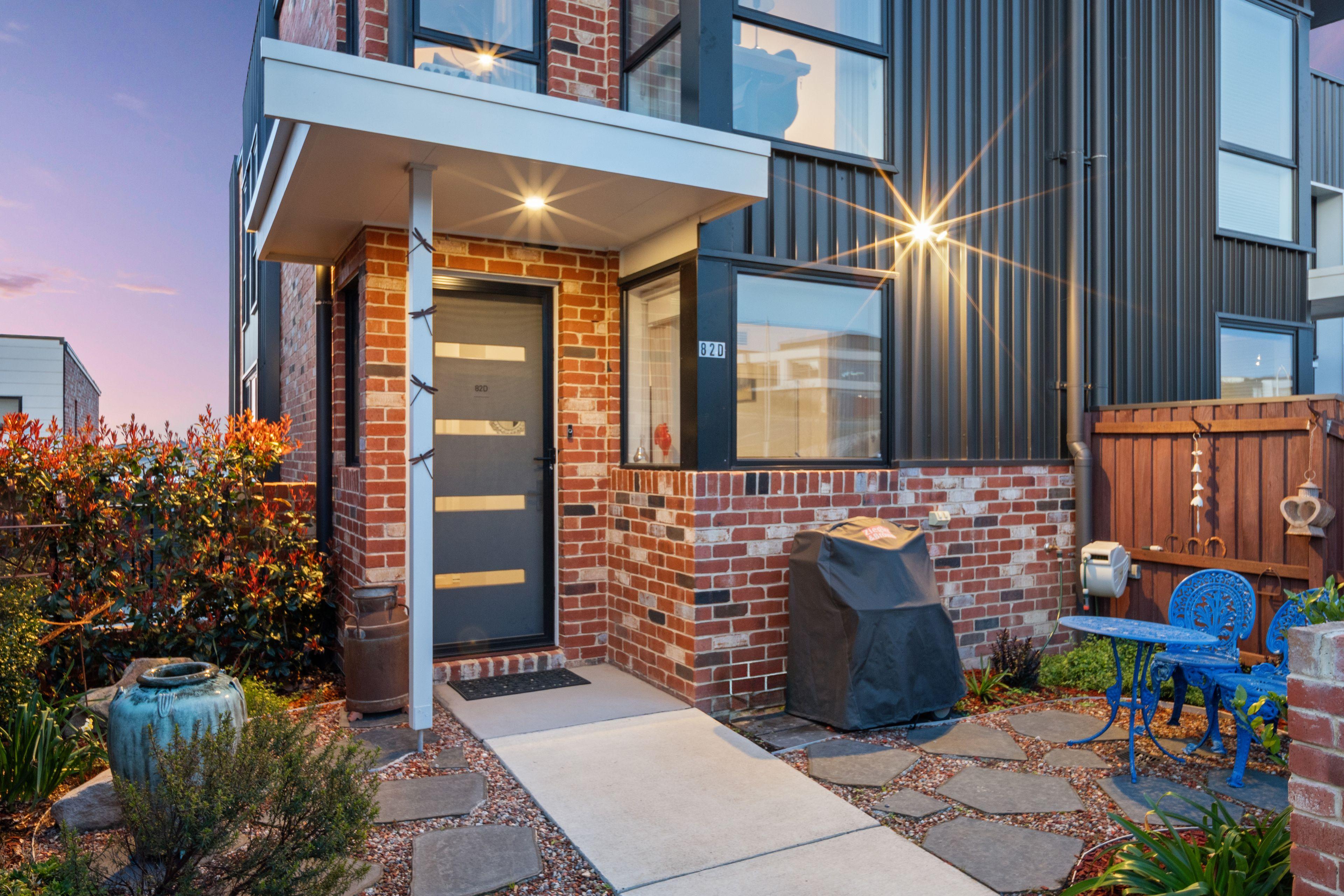 Prop-GPT: Townhouse: ACT Fisher, ACT 2611 Home For Sale