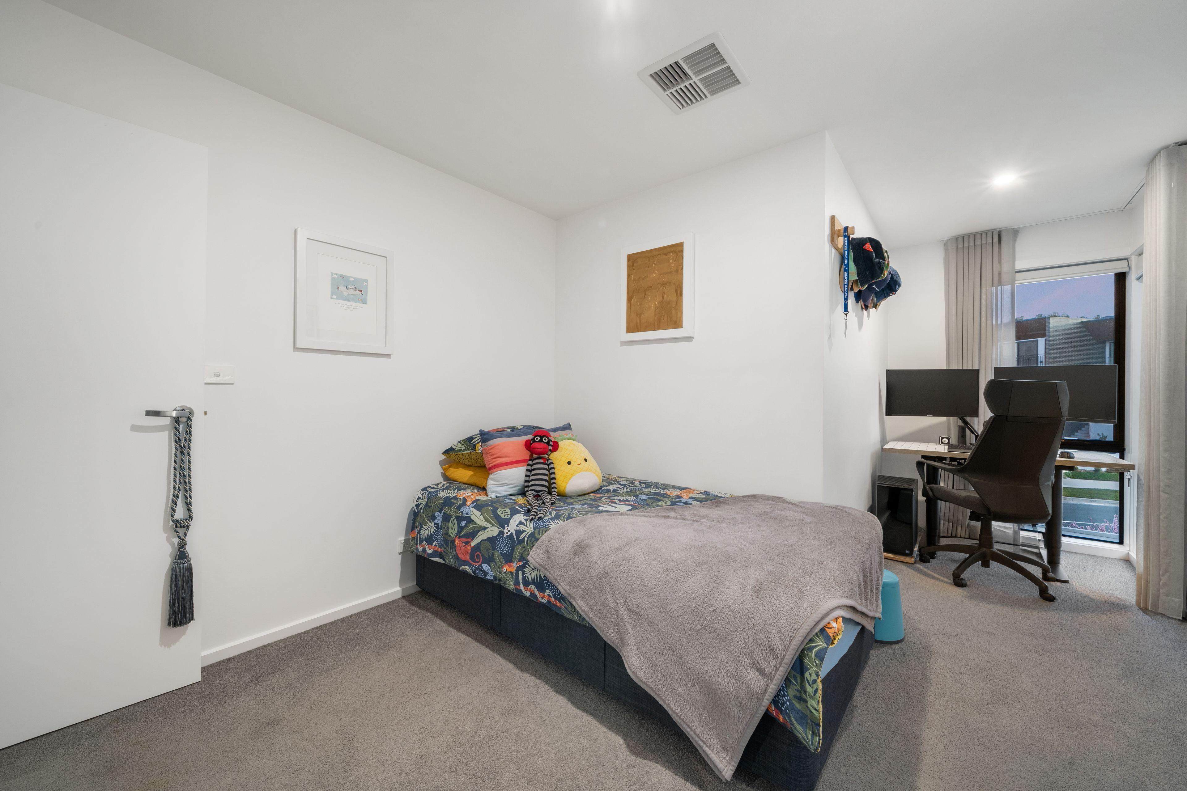 Townhouse for Sale: Fisher, ACT 2611, ACT, 2611
