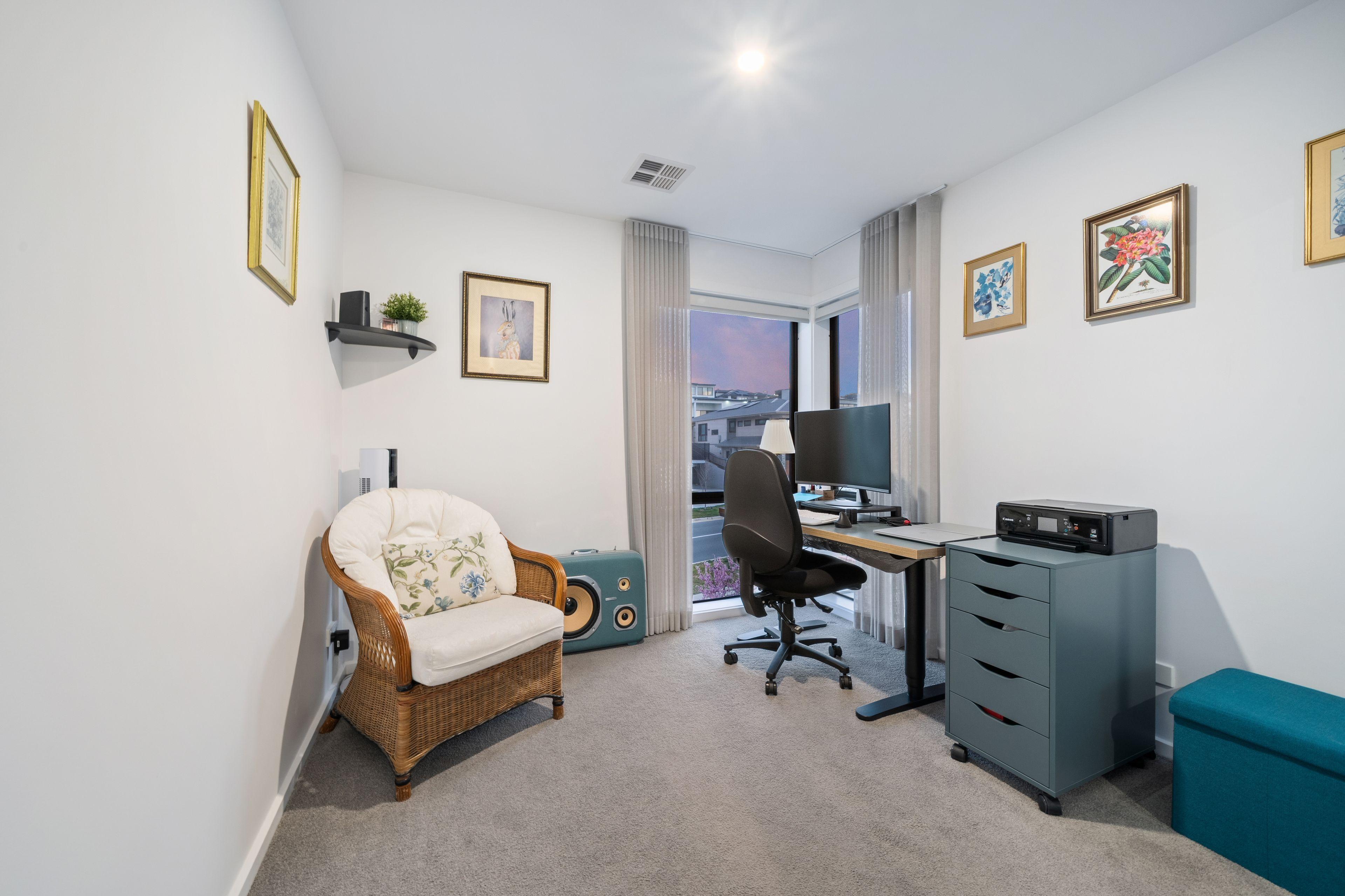 Townhouse for Sale: Fisher, ACT 2611, ACT, 2611