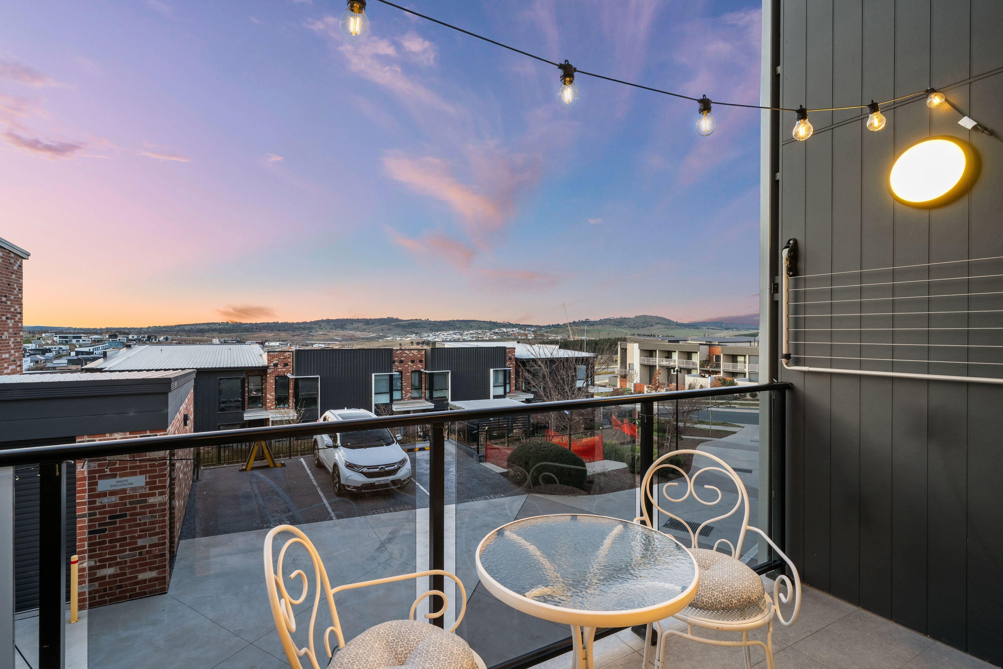 Townhouse for Sale: Fisher, ACT 2611, ACT, 2611
