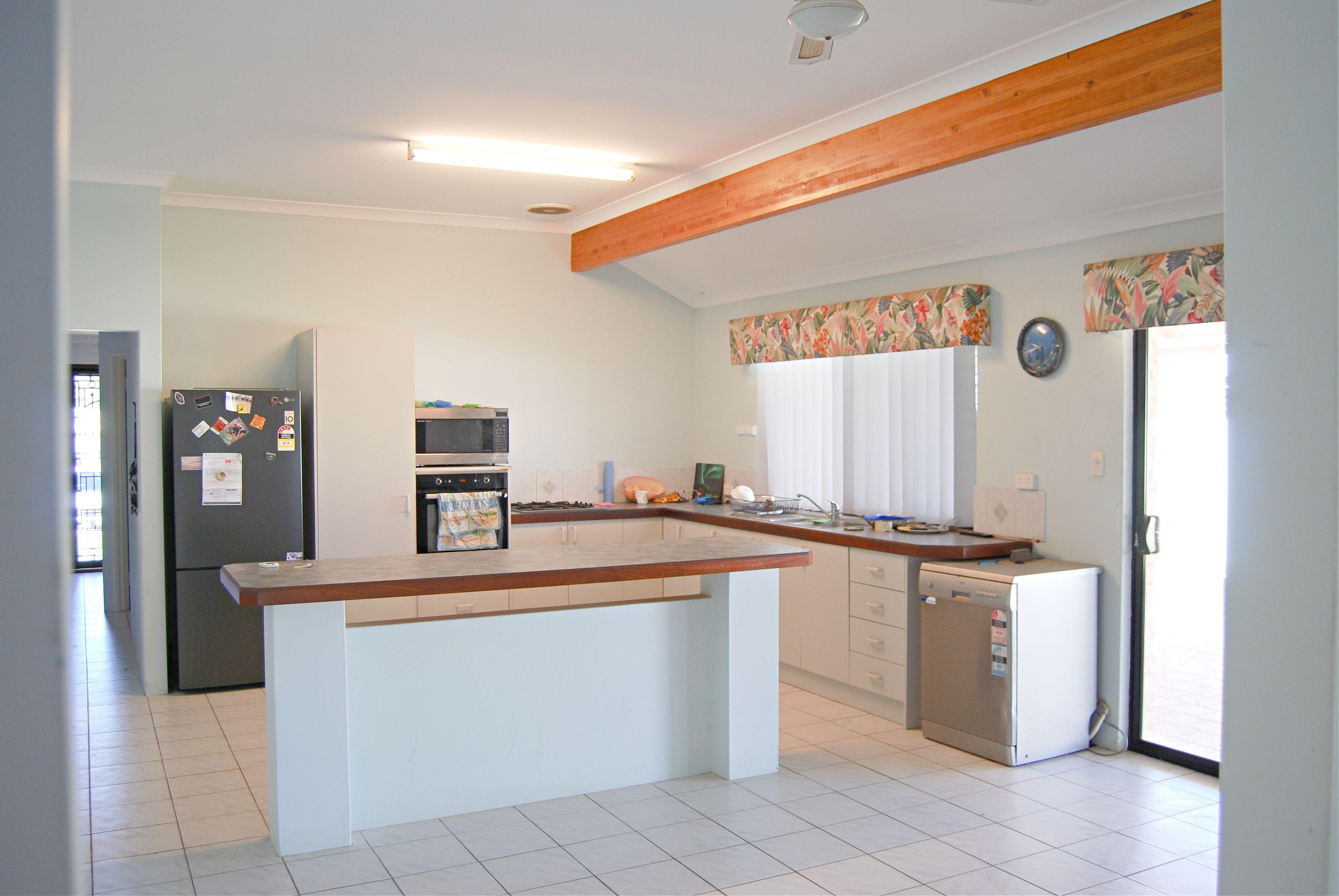 House for Sale: Waggrakine, WA 6530, WA, 6530