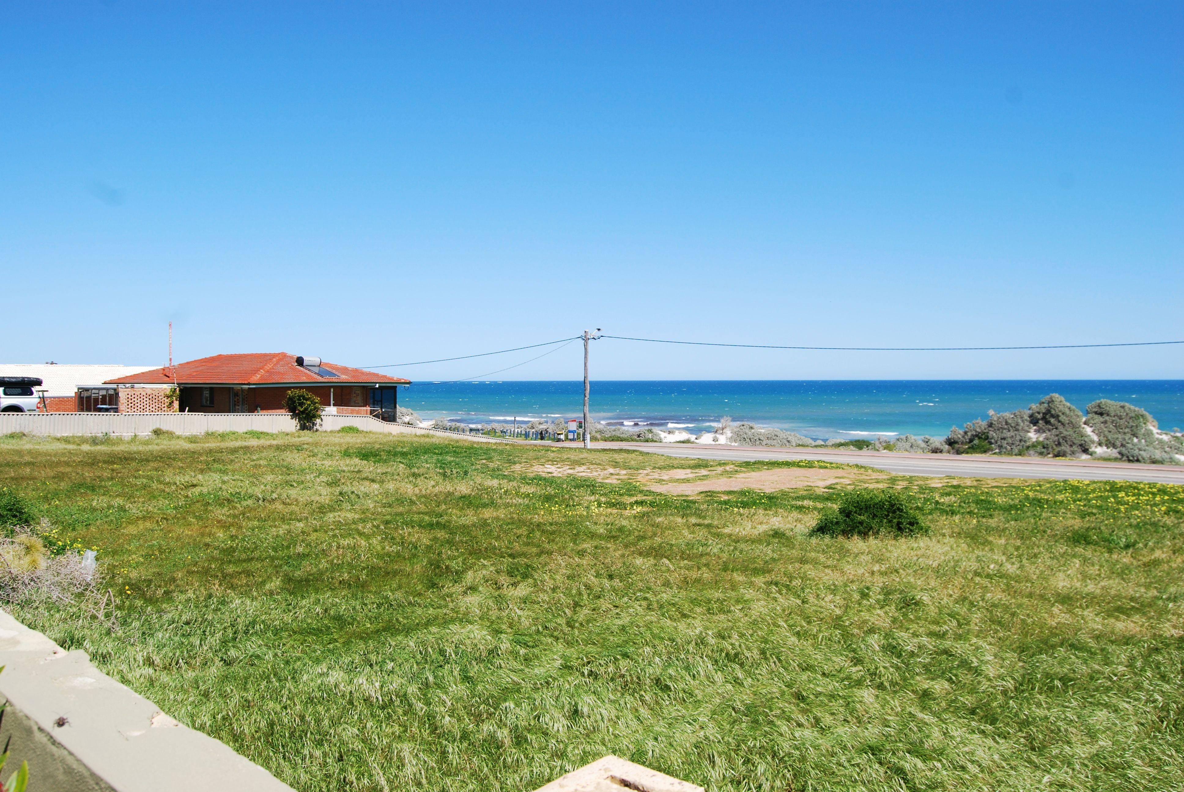 House for Sale: Tarcoola Beach, WA 6530, WA, 6530