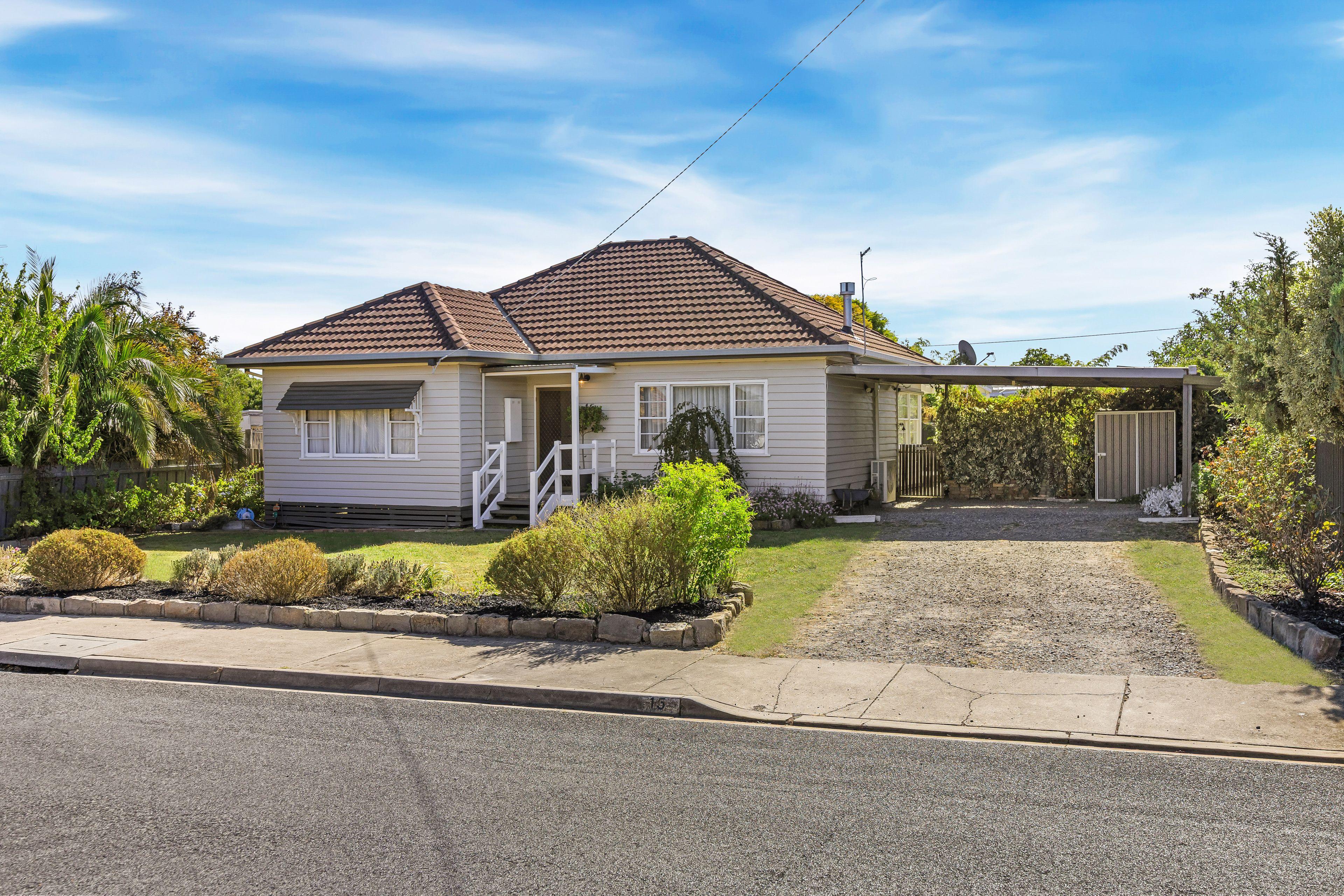 Prop-GPT: House: VIC Stawell, VIC 3380 Home For Sale