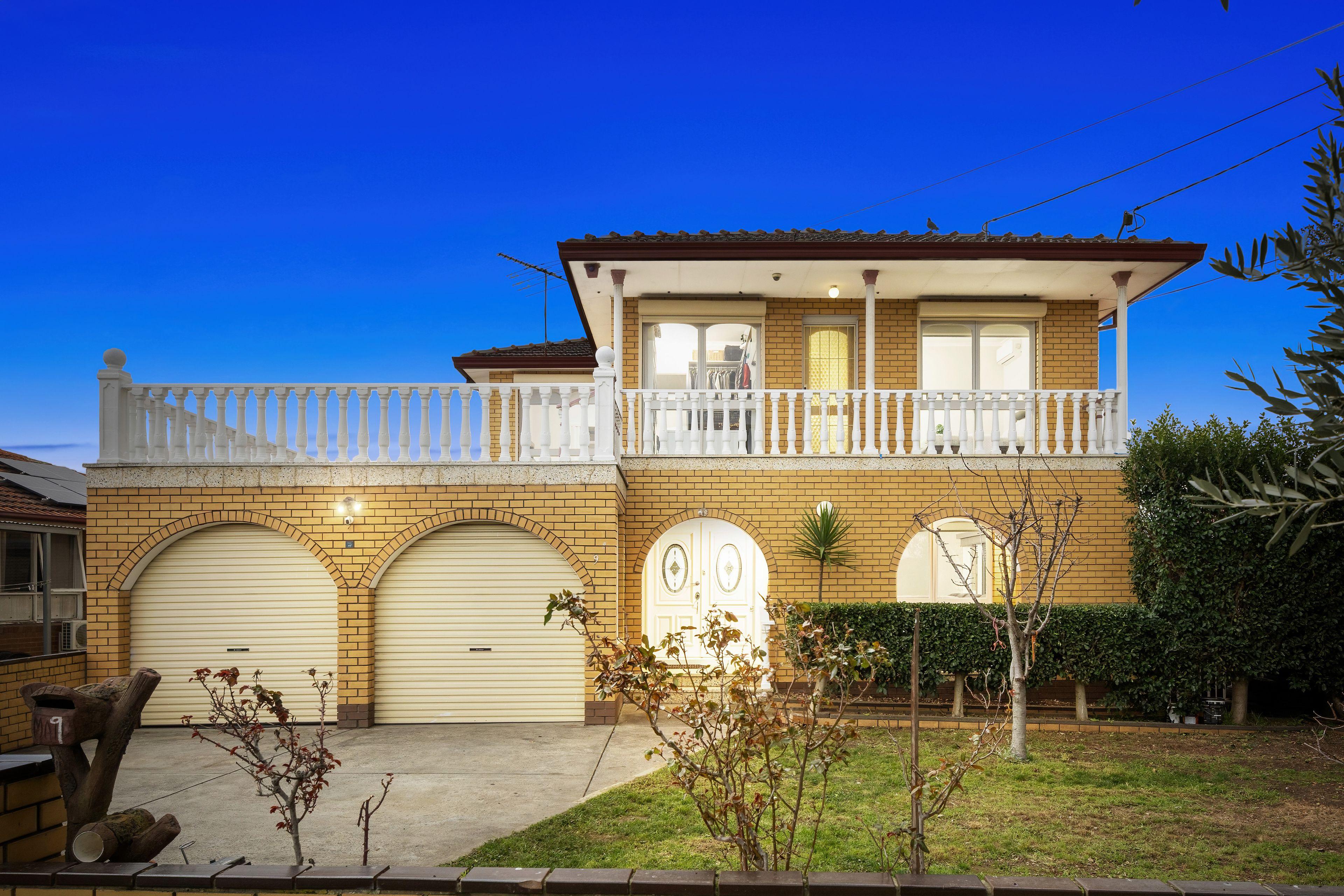 Prop-GPT: House: VIC Lalor, VIC 3075 Home For Sale