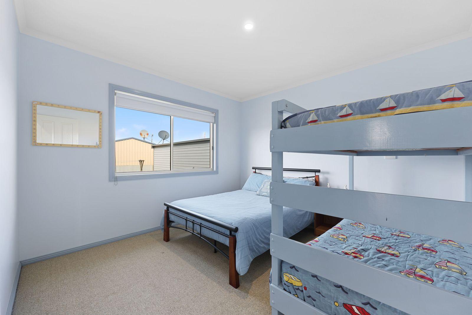 House for Sale: Peterborough, VIC 3270, VIC, 3270