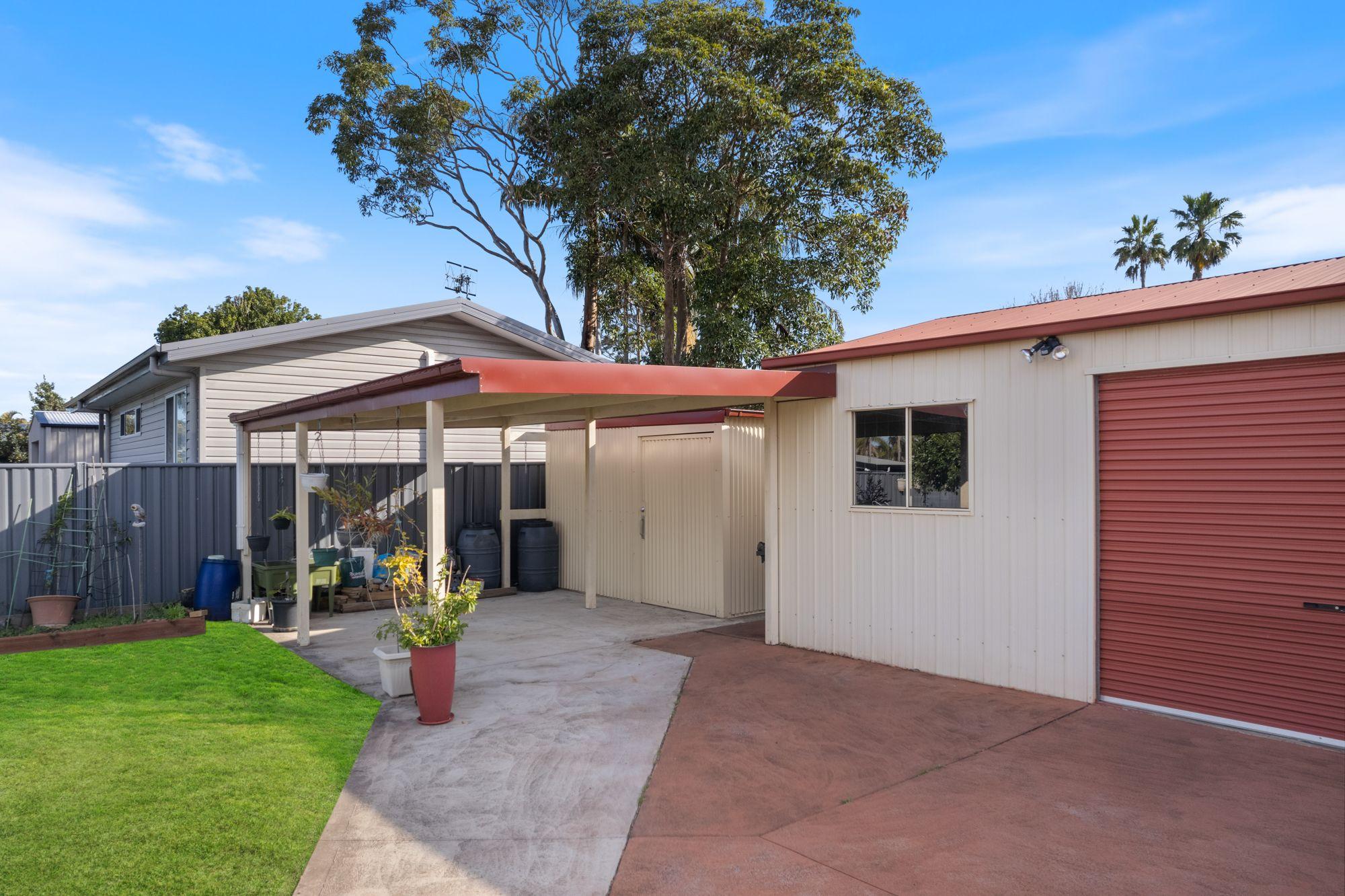 House for Sale: Berkeley Vale, NSW 2261, NSW, 2261